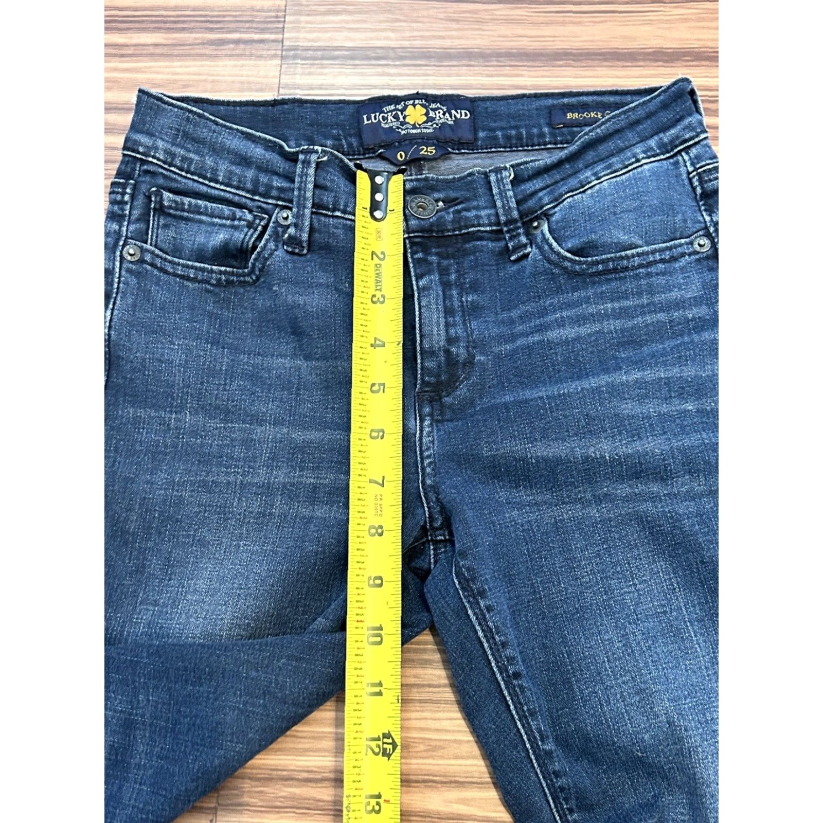 Lucky Brand Lucky Brand Brooke Capri Jeans Womens Regular Size 0/25 Blue Denim 5-Pocket Design Distressed Logo Size 25" / US 0 / IT 36 - 4 Thumbnail
