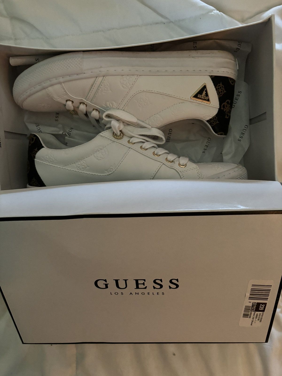 Guess Guess Lace Up Sneakers Size 8.5 Size US 8.5 / IT 38.5 - 7 Thumbnail