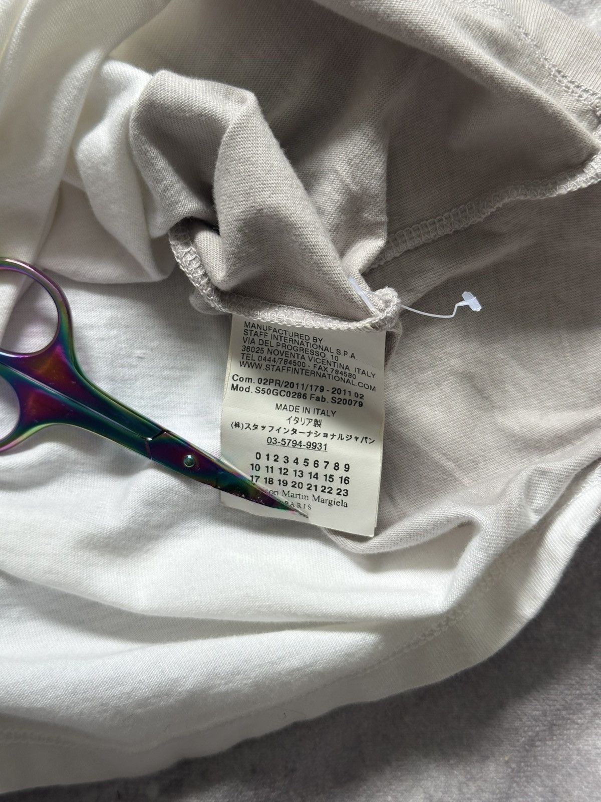 Maison Margiela Maison Margiela SSIl Dyed Colors Panel T-Shirt Size 48(M/L) Size US M / EU 48-50 / 2 - 8 Thumbnail