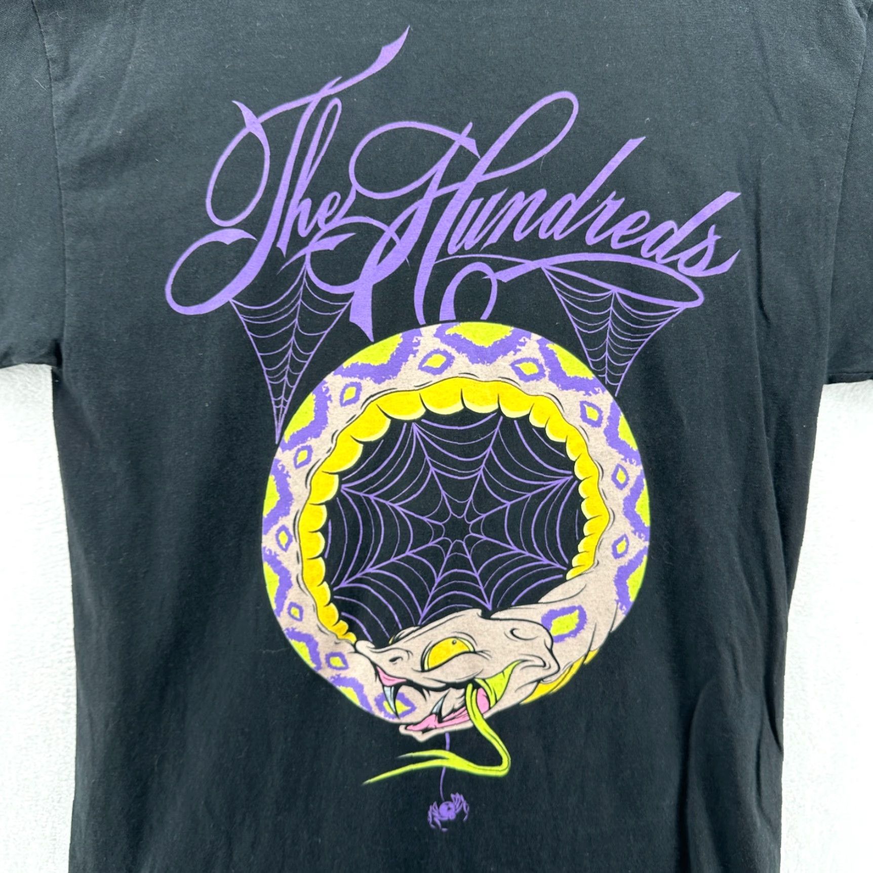The Hundreds The Hundreds Circle of Hate Snake Spider Web T Shirt Mens Large Black Size US L / EU 52-54 / 3 - 3 Thumbnail