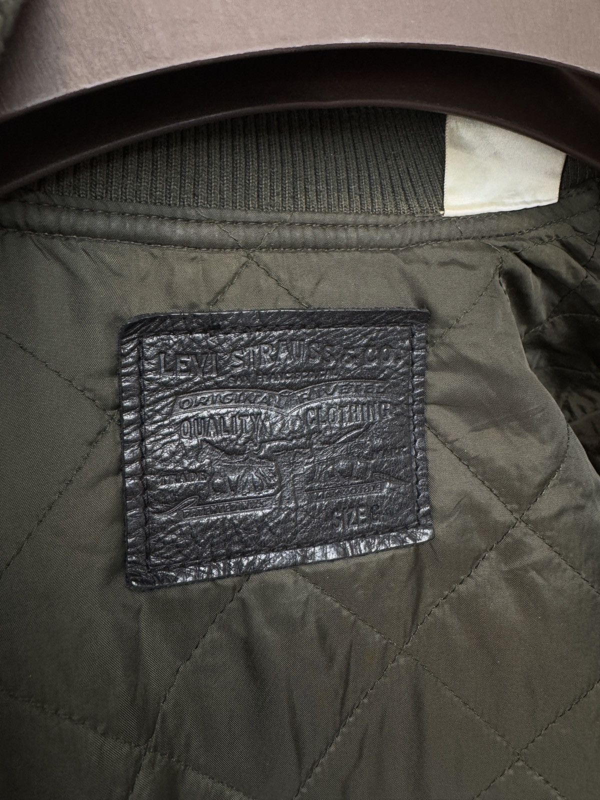Levi's Levi’s vintage khaki green military utility bomber jacket Size US L / EU 52-54 / 3 - 10 Thumbnail
