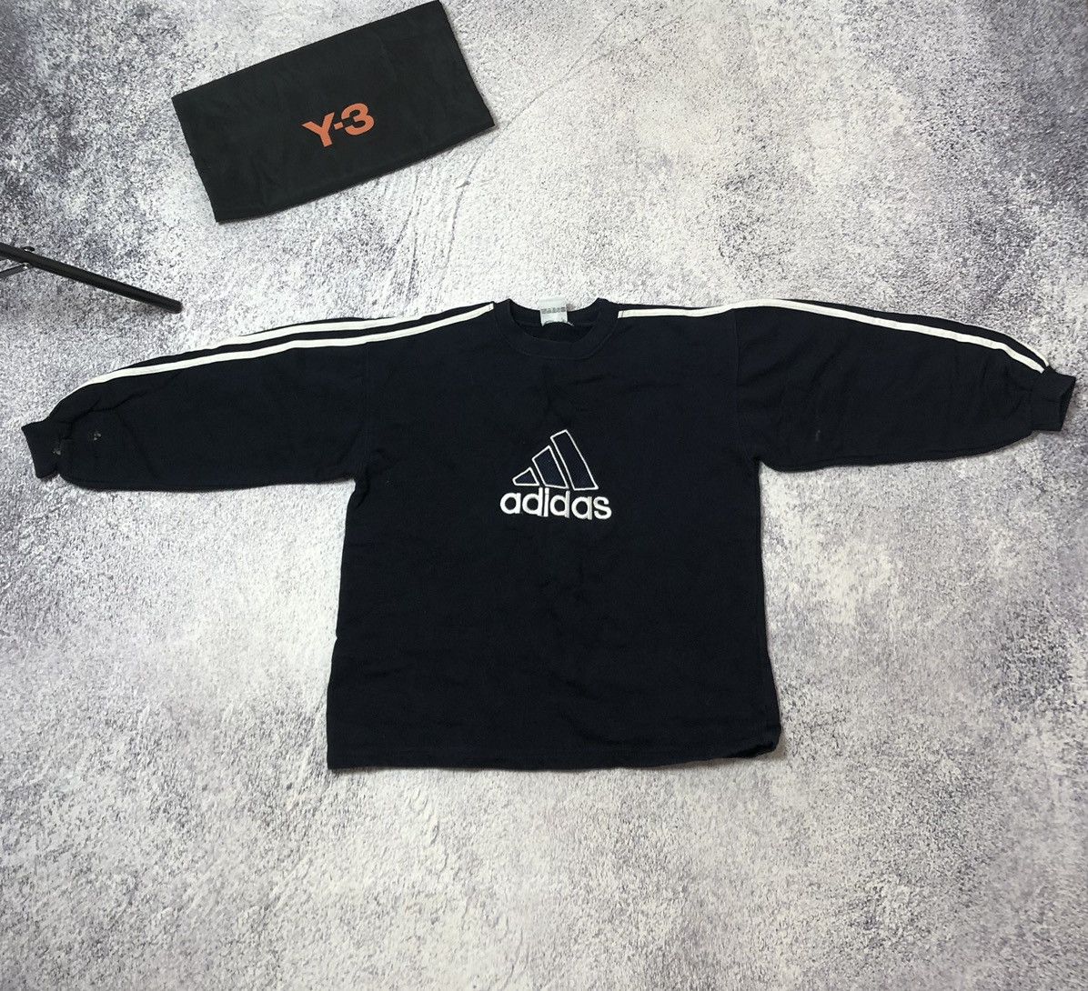 Adidas Men’s sweater adidas vintage y2k Size US M / EU 48-50 / 2 - 1 Thumbnail