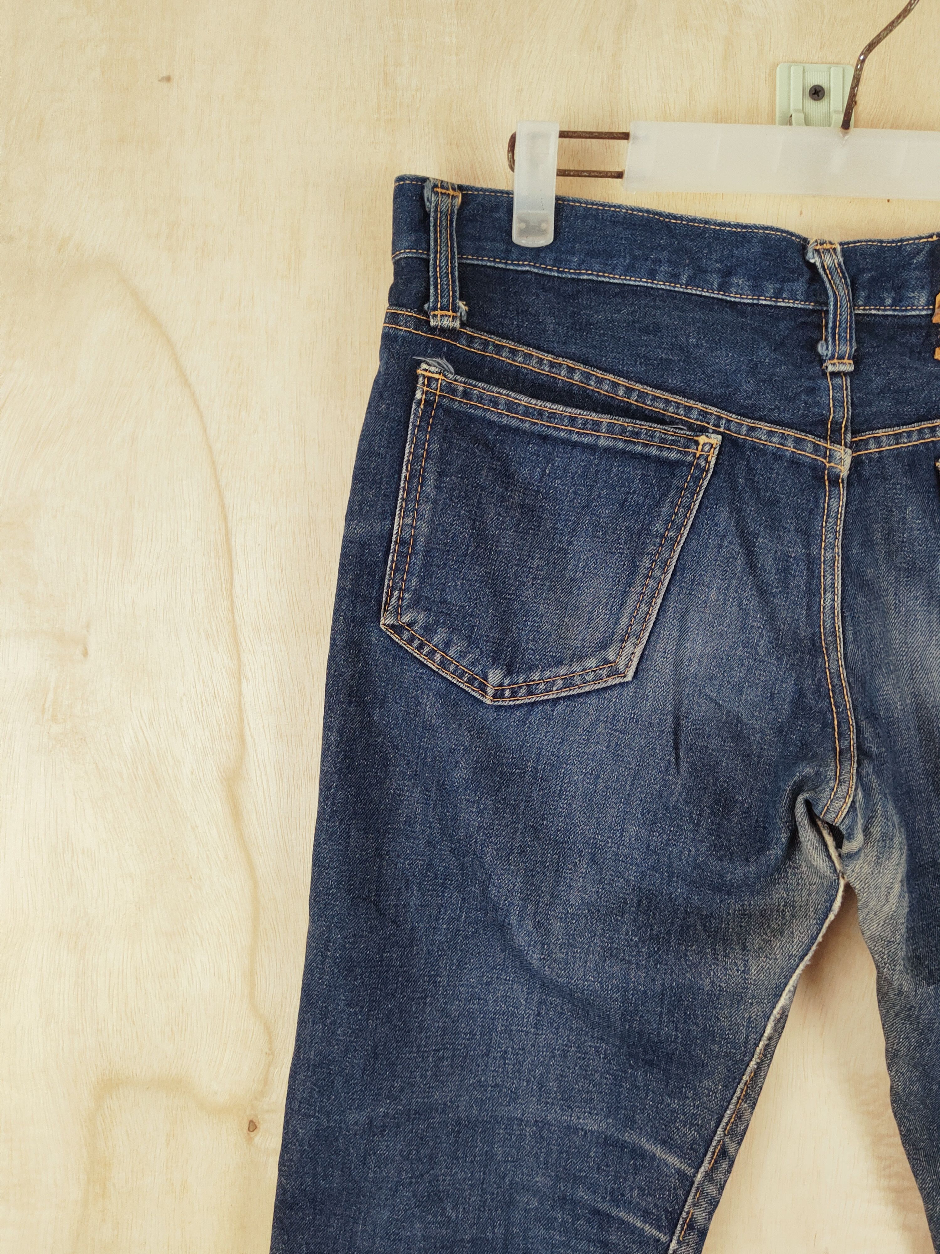 Vintage Bobson vintage Dark Blue Distressed Ripped Jeans #S2675 Size US 33 - 9 Thumbnail