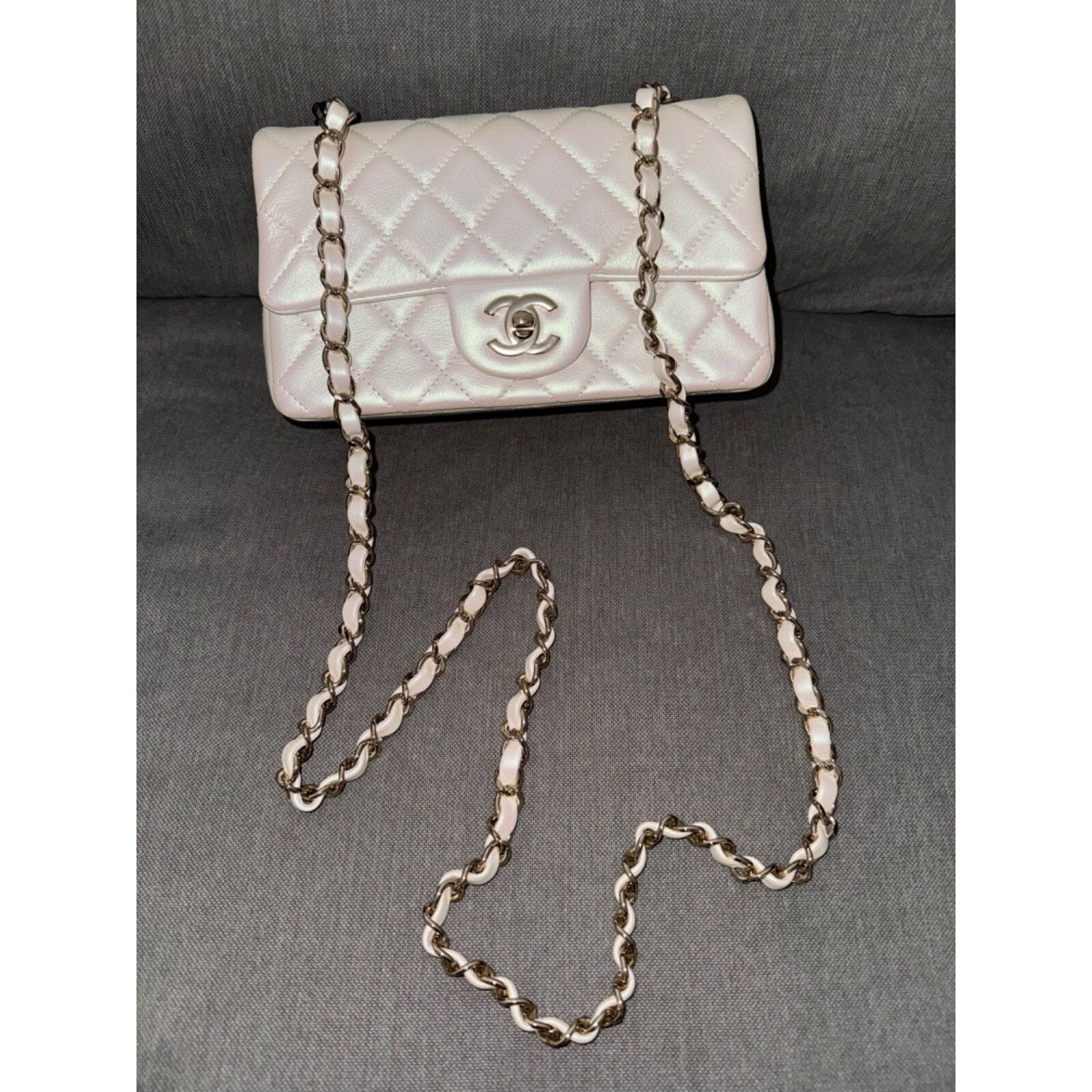 Chanel Chanel White Mini Flap CC Quilted Chain Crossbody Bag Size ONE SIZE - 7 Thumbnail