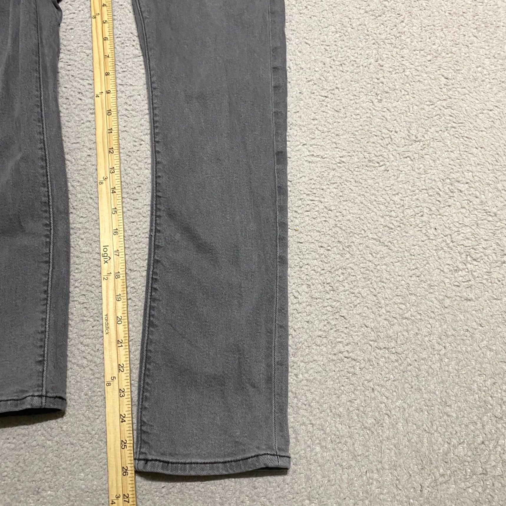 Levi's Levi's Wedgie Fit Jeans Womens 24 Gray Denim Straight Button Fly Medium Wash Jeans Womens Regular 26in Inseam Gray Vintage No NS Size 42" / US 20 - 6 Thumbnail
