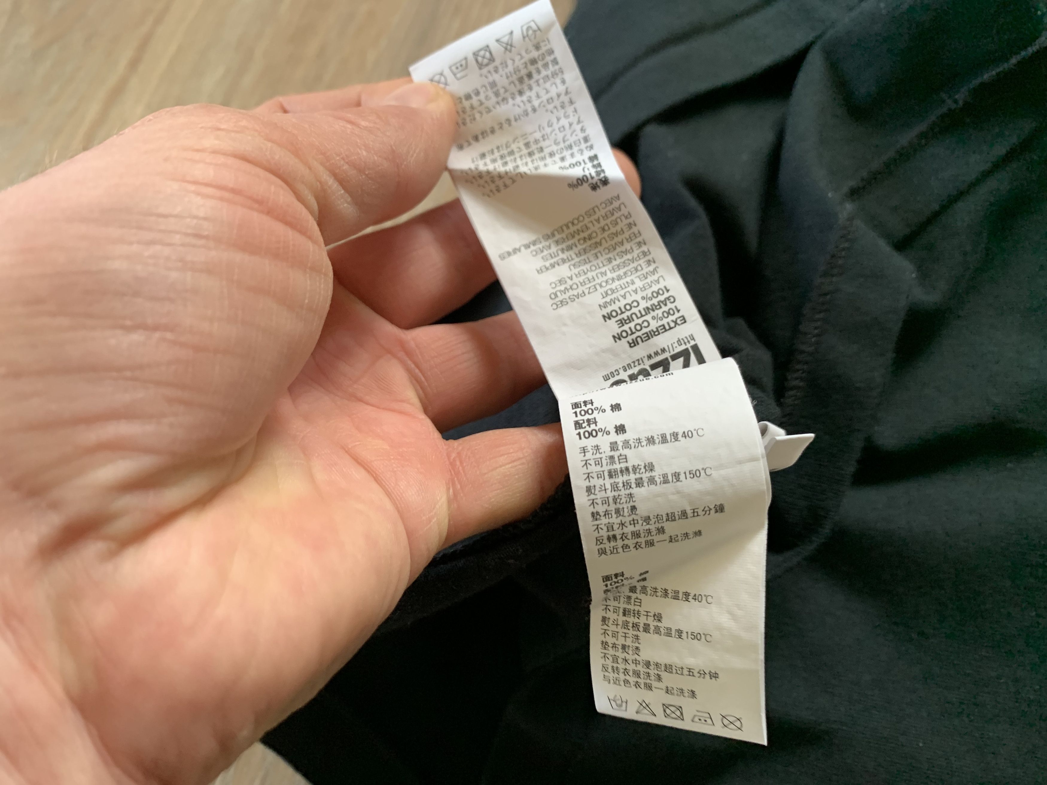 Japanese Brand × izzue Izzue Rare Black Cotton Pocket Customize T Shirt Size US S / EU 44-46 / 1 - 9 Thumbnail