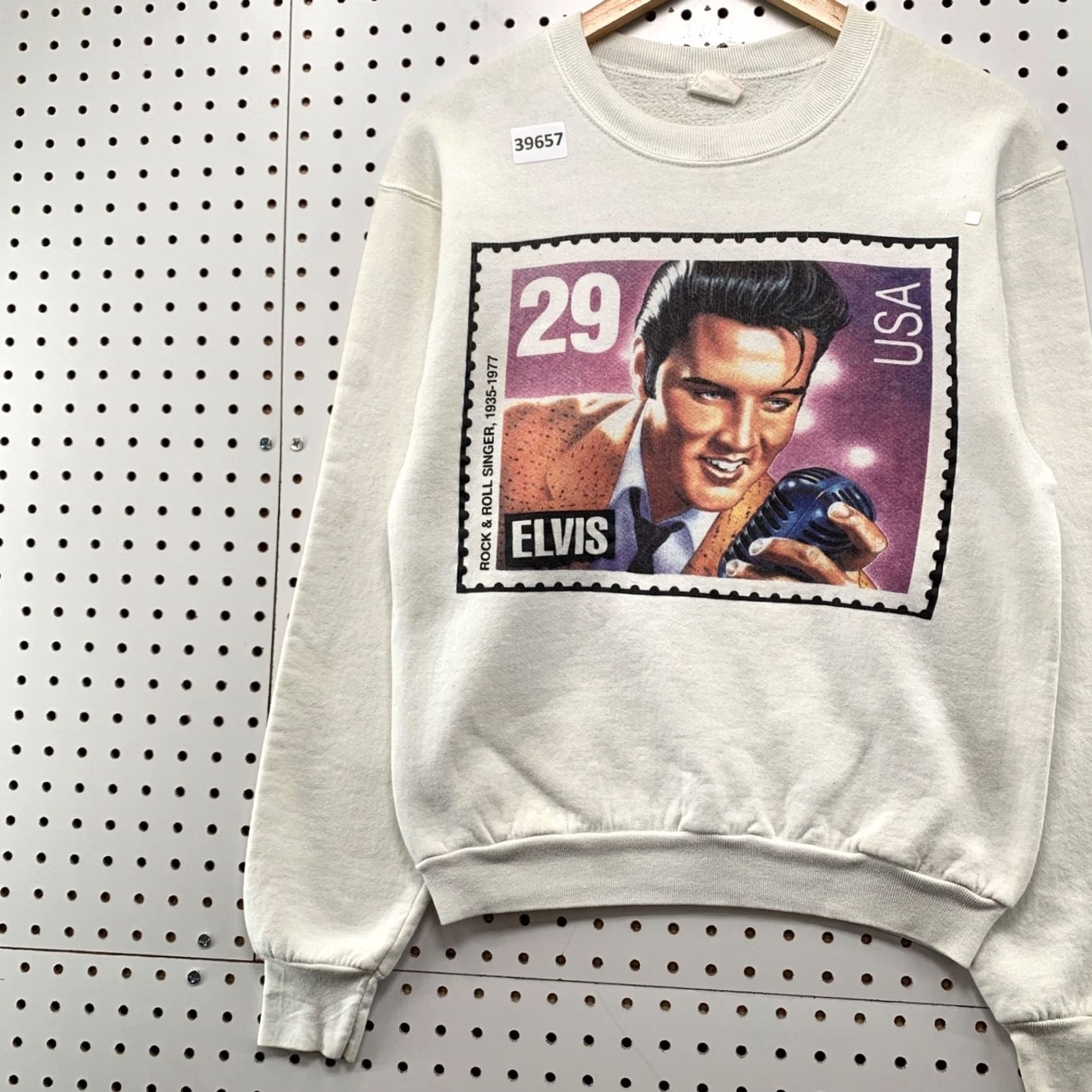Fruit Of The Loom VINTAGE Elvis USA Stamp Graphic Crewneck Sweatshirt Mens S Fits XS USA Size US S / EU 44-46 / 1 - 3 Thumbnail