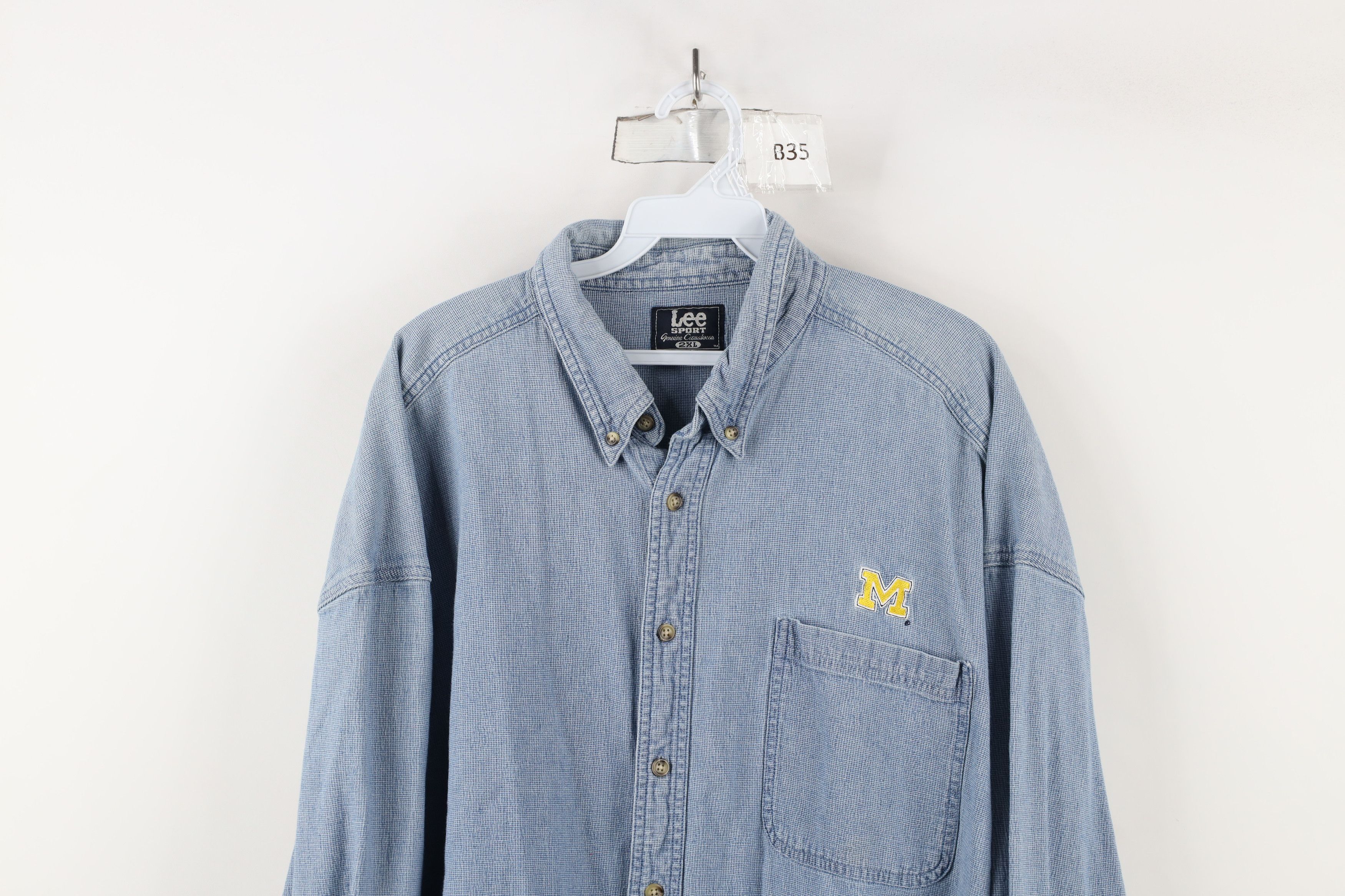 Vintage Vintage 90s University of Michigan Button Down Shirt Blue Size US XXL / EU 58 / 5 - 2 Thumbnail