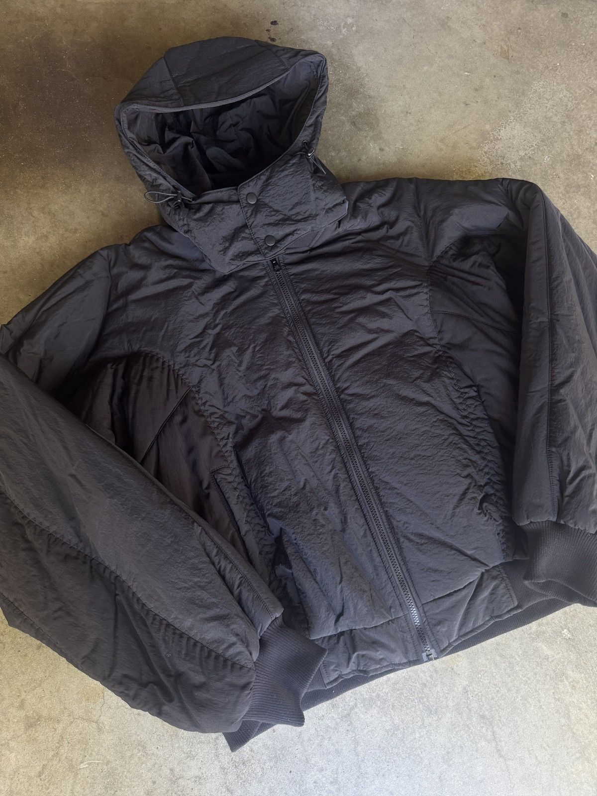 Hyein Seo Hyein Seo Double Zip Hooded Bomber Puffer Jacket Black Size US XL / EU 56 / 4 - 6 Thumbnail