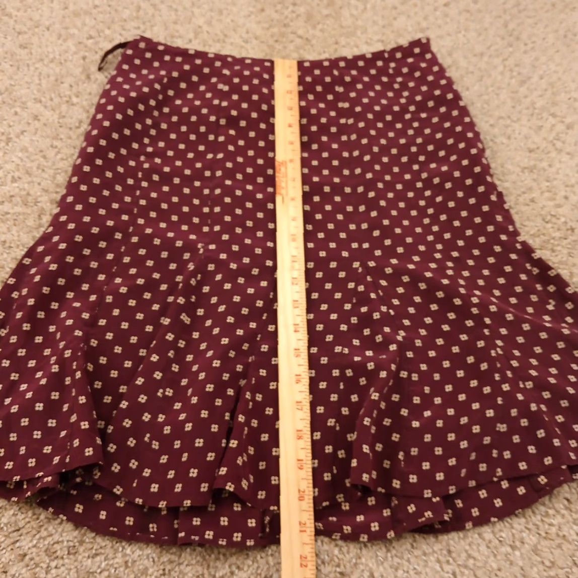 Gap Gap Skirt Women Short Purple Geometric Silk Lined Lightweight Trumpet Size 6 Size 28" / US 6 / IT 42 - 4 Thumbnail