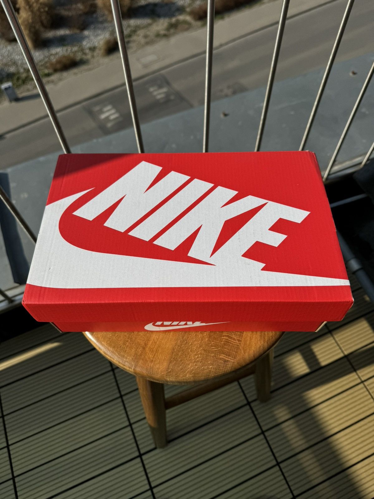 Nike Nike Dunk Low Light Armory Blue Photon Dust 38 EU FZ3779-025 Size US 7 / IT 37 - 25 Thumbnail