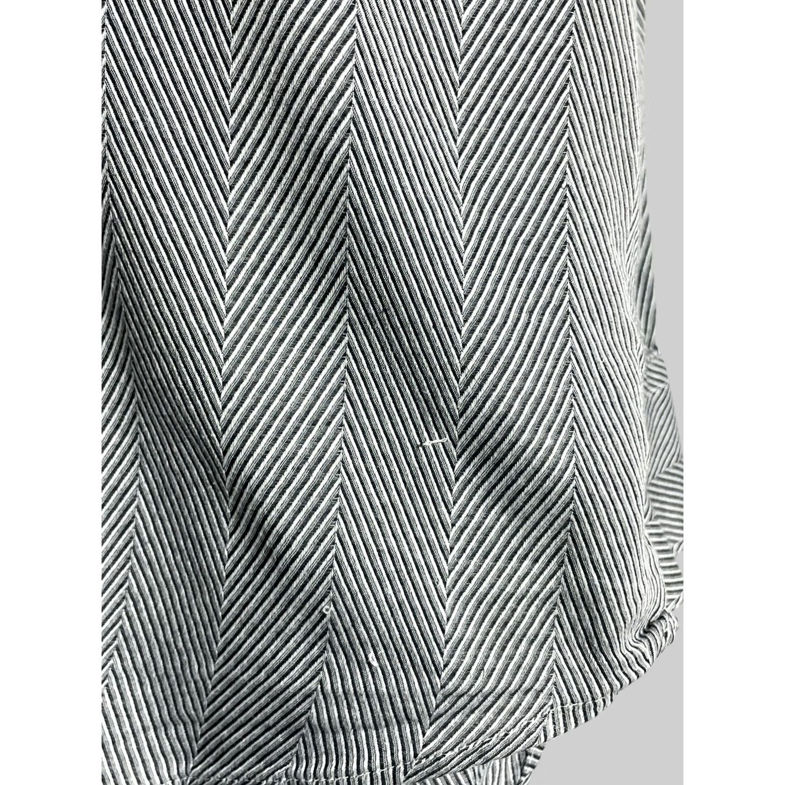 Versace VINTAGE Versace Shirt Men’s Herringbone Black White Classic Collared Long Sleeve 39/15.5 Cotton Button in White Size US XXS / EU 40 - 4 Thumbnail