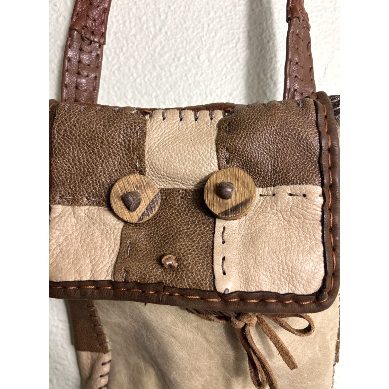 Vintage VINTAGE Arizona Leather Interiors Crossbody Bag Small Beige Brown Patchwork Womens Size ONE SIZE - 5 Thumbnail