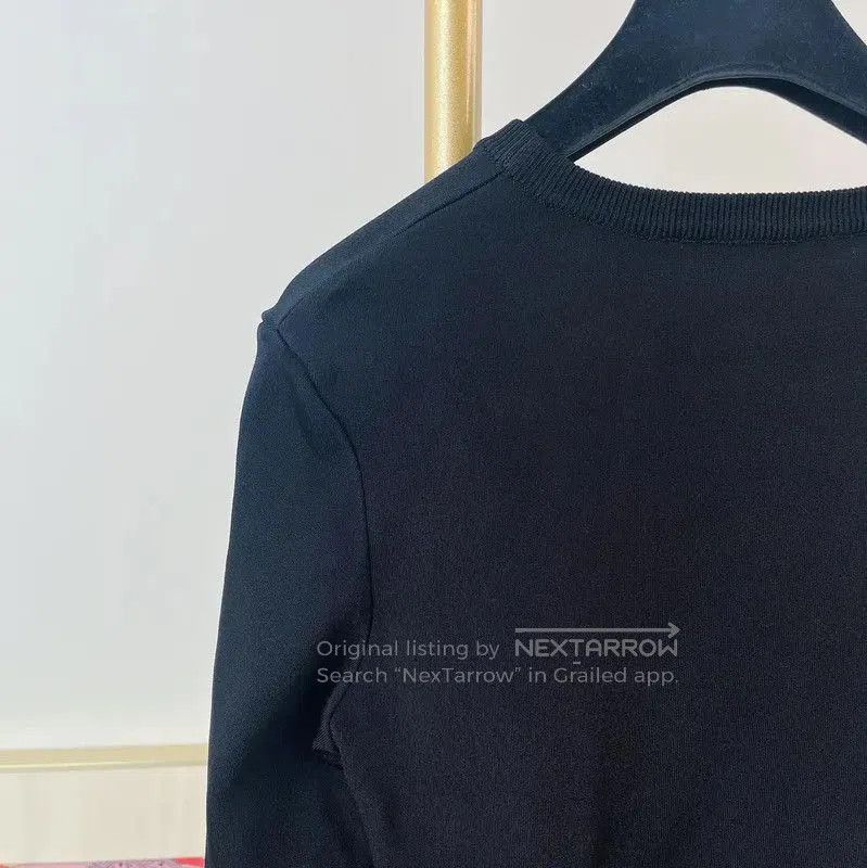 Givenchy Givenchy Black Long Sleeve Cropped Sweatshirt . Size M / US 6-8 / IT 42-44 - 5 Thumbnail