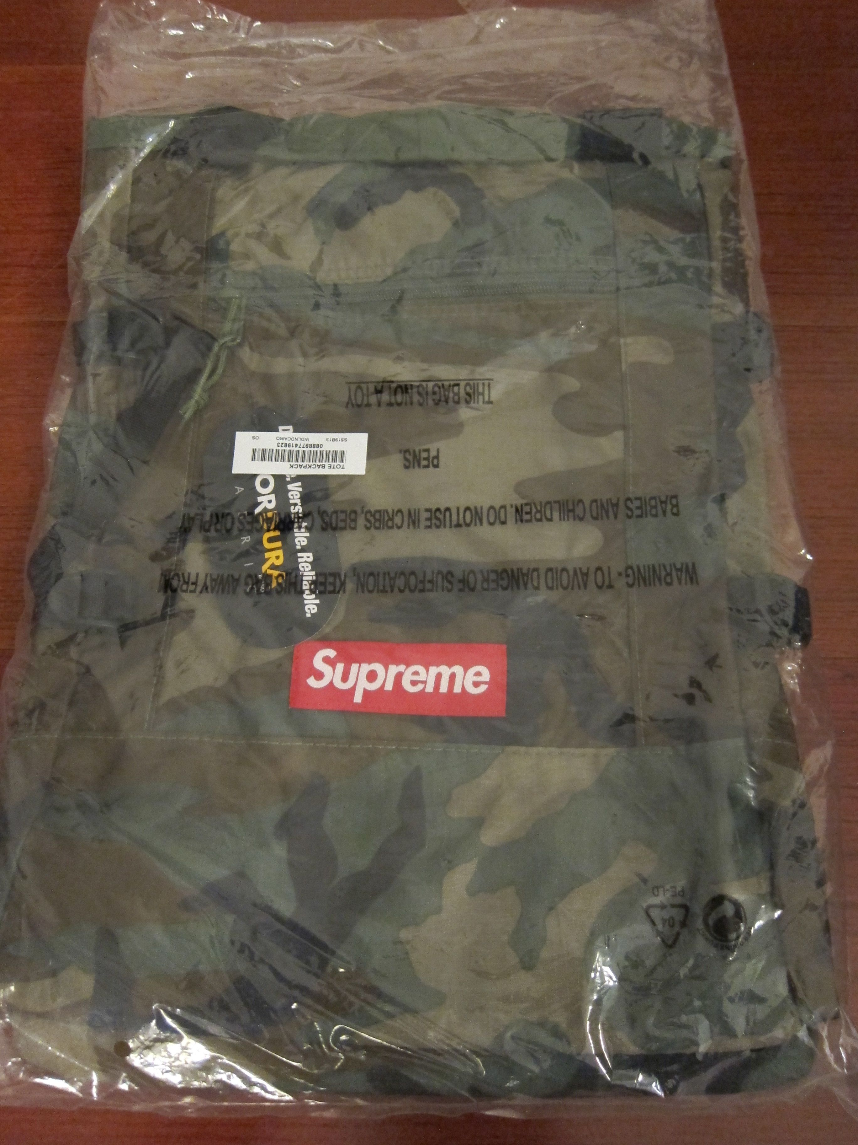 Supreme Supreme Tote Backpack Woodland Camo SS19 Size ONE SIZE - 1 Thumbnail