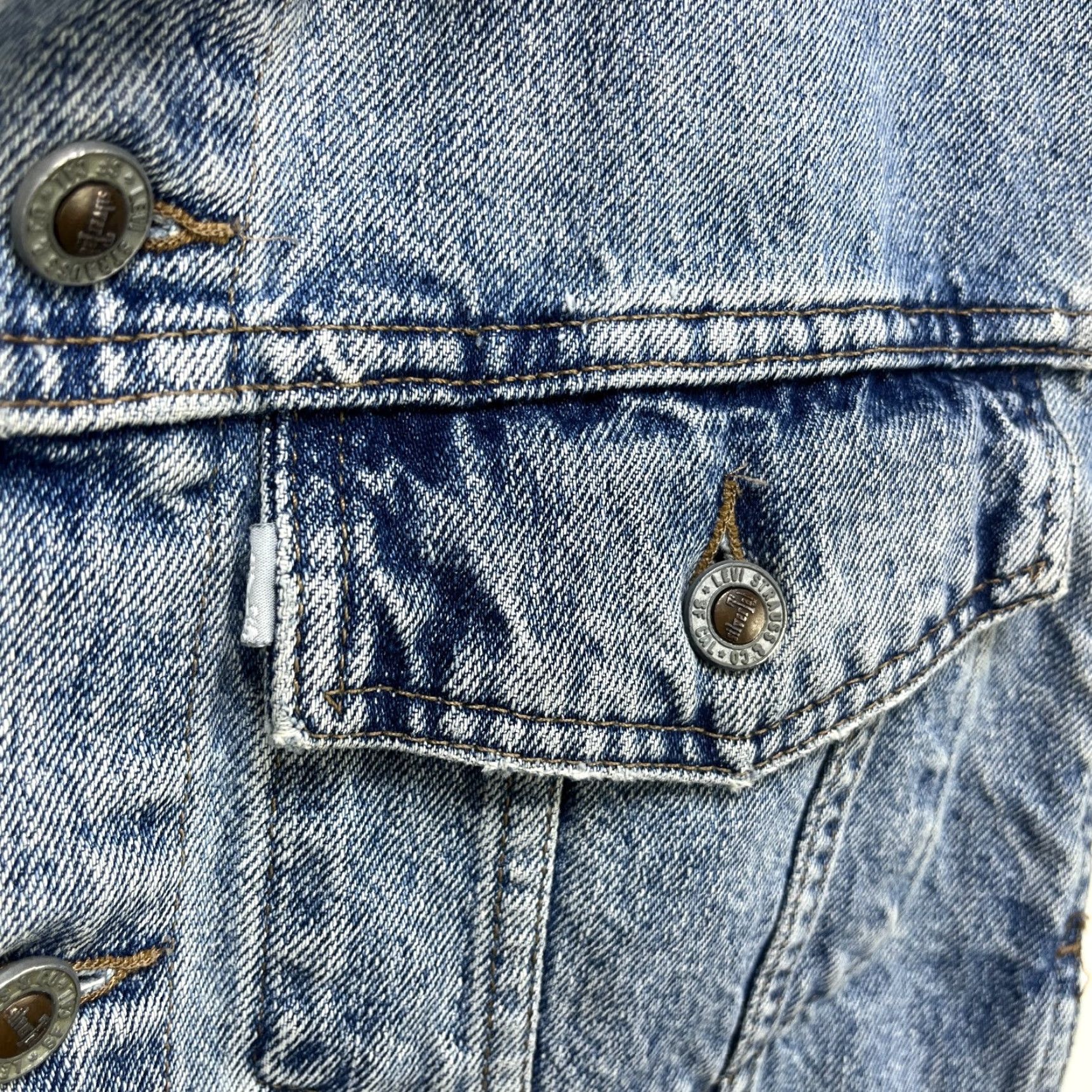 Levi's VINTAGE Levi's Denim Vest Jacket M Blue 90s Levis Silver Tab Men Shirt Size US M / EU 48-50 / 2 - 5 Thumbnail