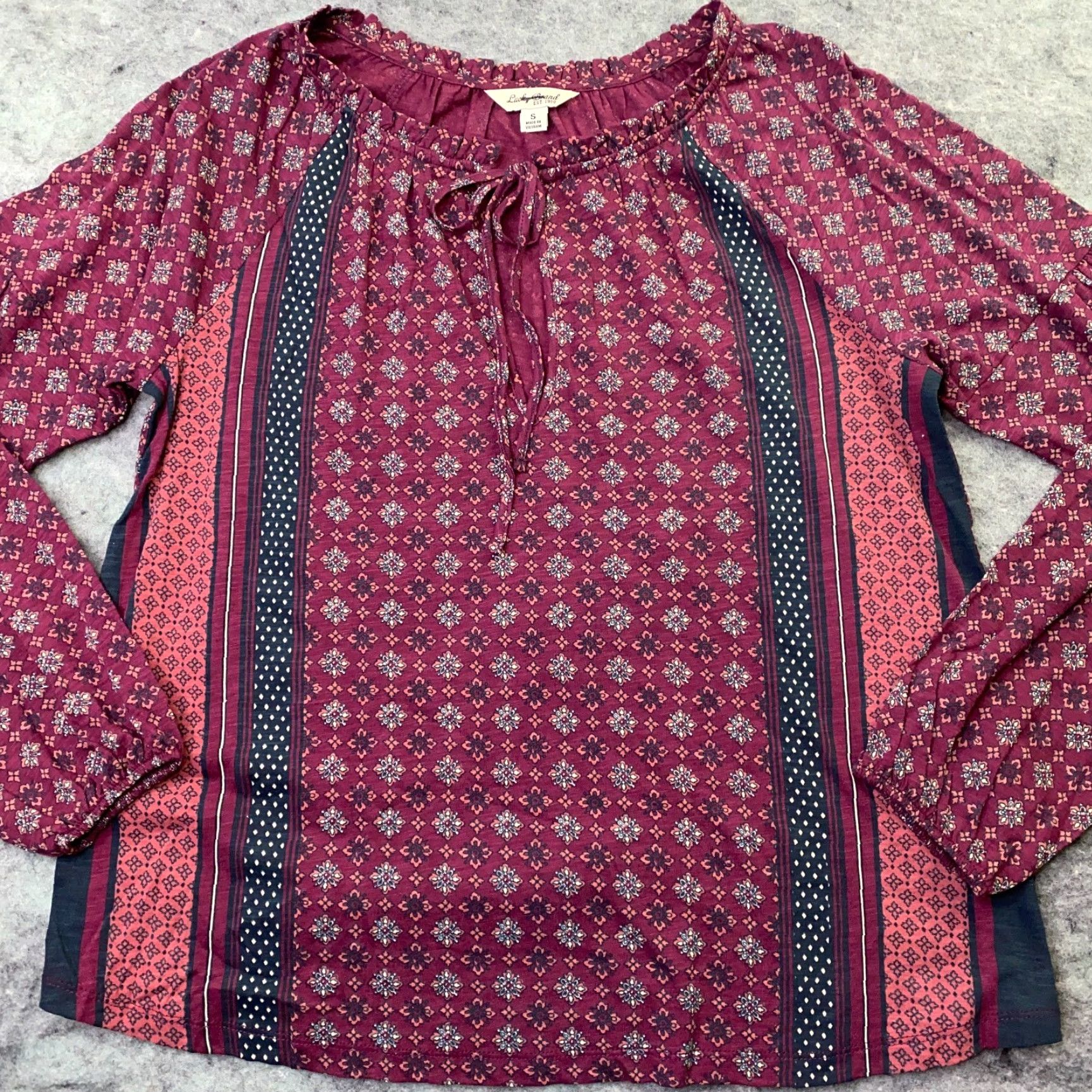 Lucky Brand Lucky Brand Women’s Shirt Top Small Maroon Tunic Boho Round Neck Keyhole Flowy Blouse Sock? Size S / US 4 / IT 40 - 2 Thumbnail