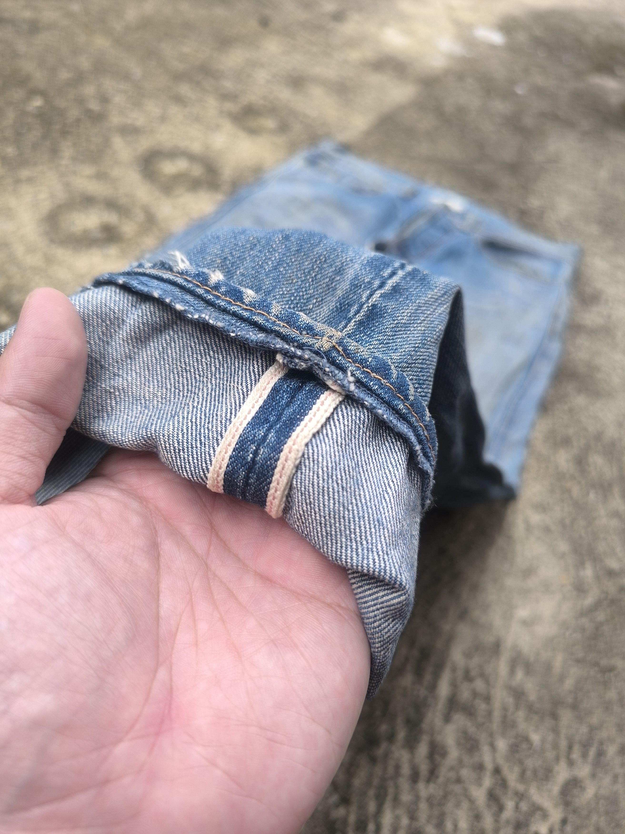 Beams Plus × Japanese Brand DISTRESSED SELVEDGE DENIM BEAMS Size US 34 / EU 50 - 4 Thumbnail