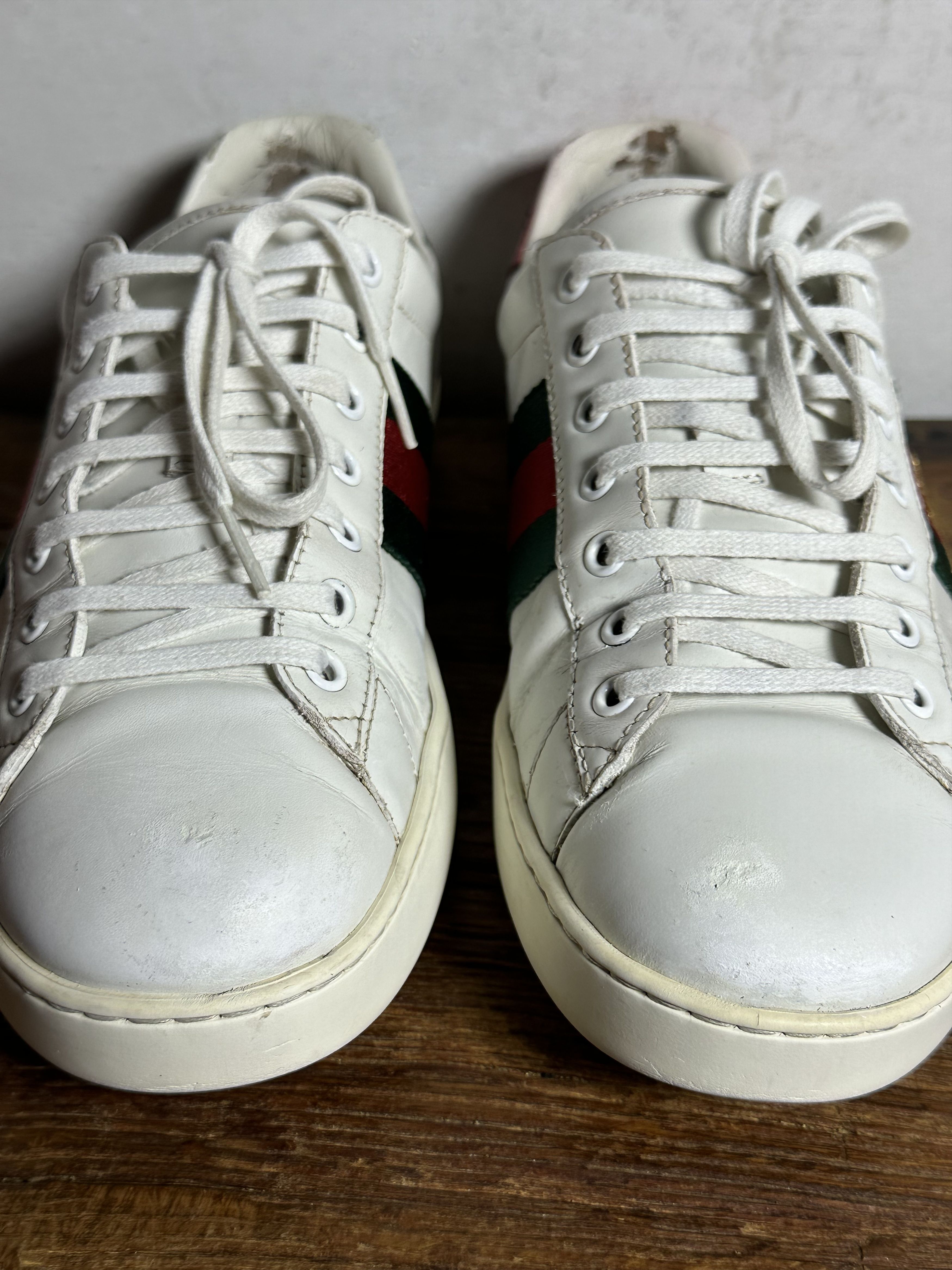 Gucci Gucci Ace Embroidered Bees Leather Sneaker White Navy Size US 9 / EU 42 - 7 Thumbnail
