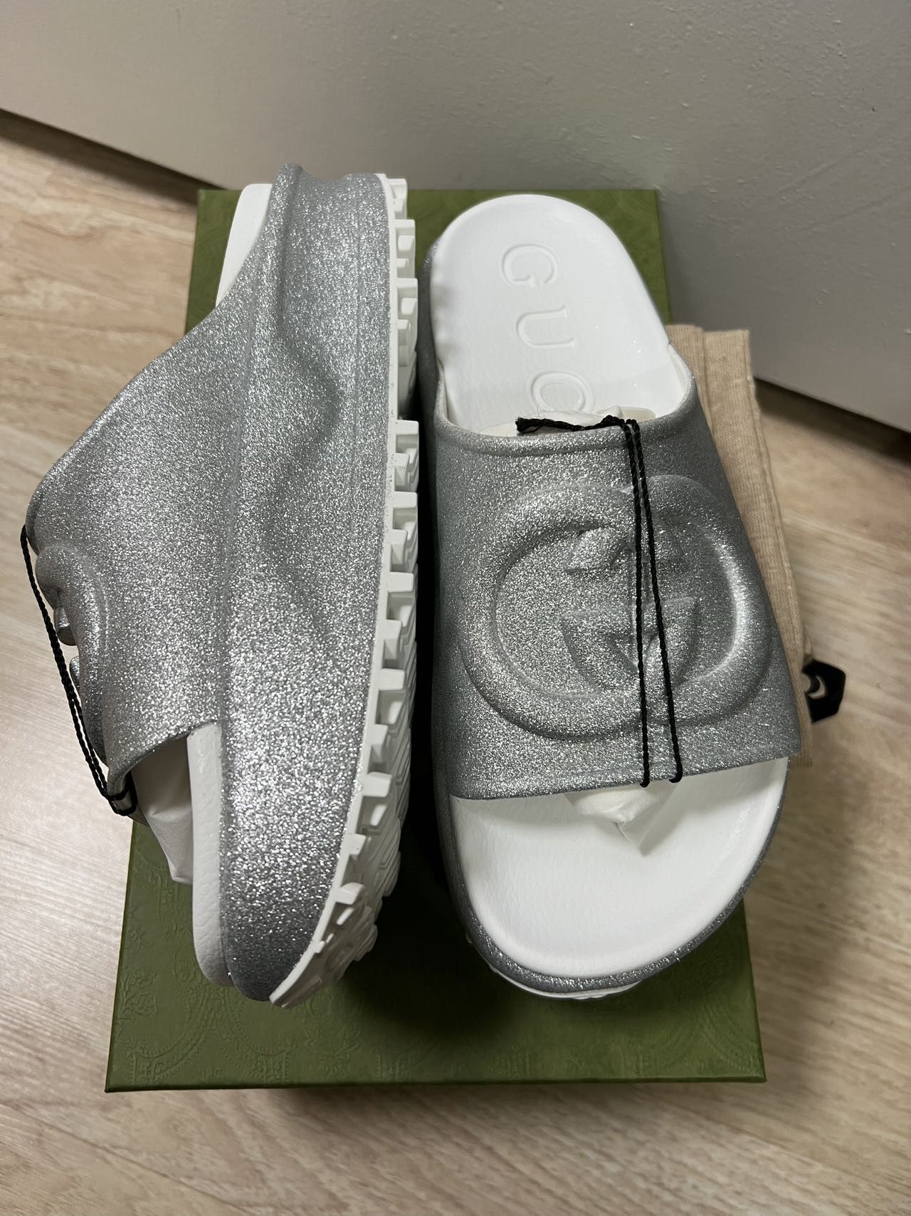 Gucci Gucci Interlocking G Slide Metalic Silver (Women's) Size US 10 / IT 40 - 1 Thumbnail