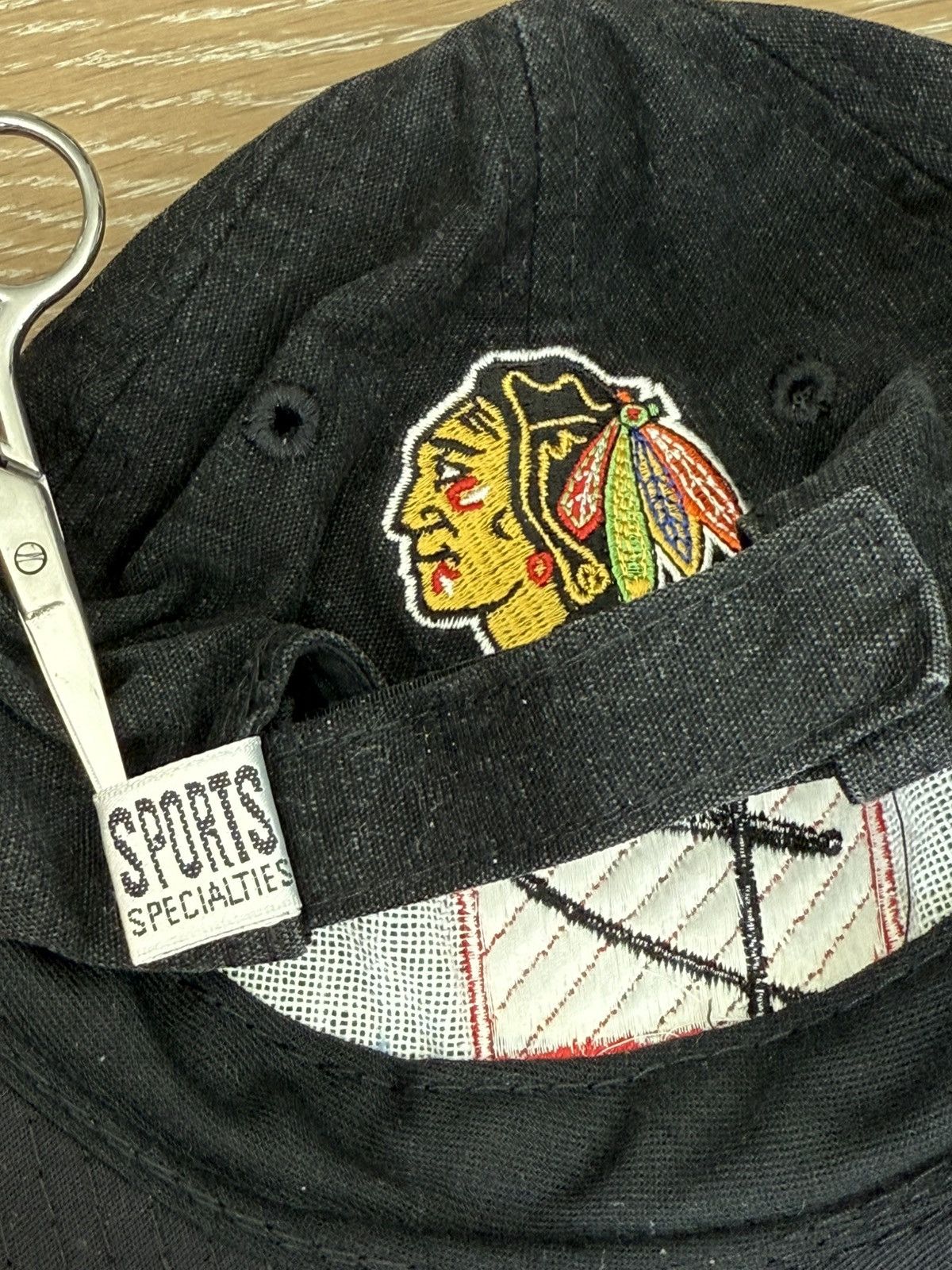 NHL Vintage Chicago Blackhawks NHL Hat Size ONE SIZE - 6 Thumbnail