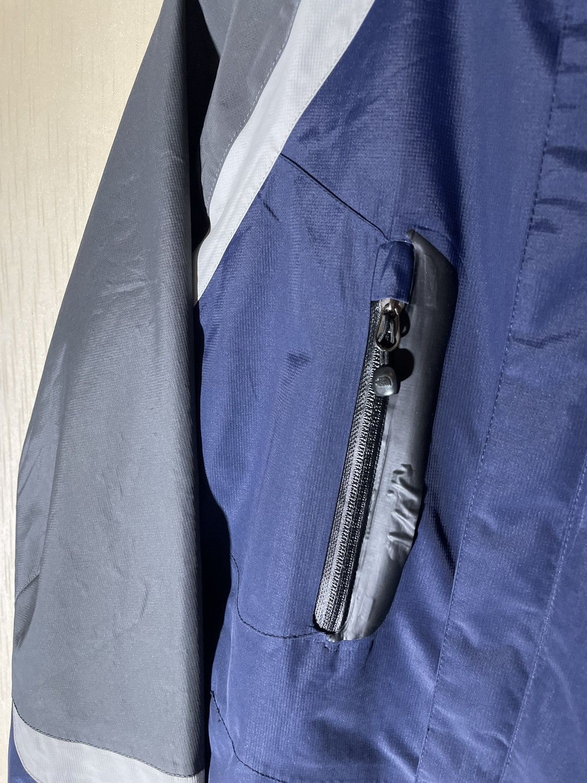 The North Face × Vintage The North Face Summit series vintage gore Tex jacket Size US S / EU 44-46 / 1 - 5 Thumbnail