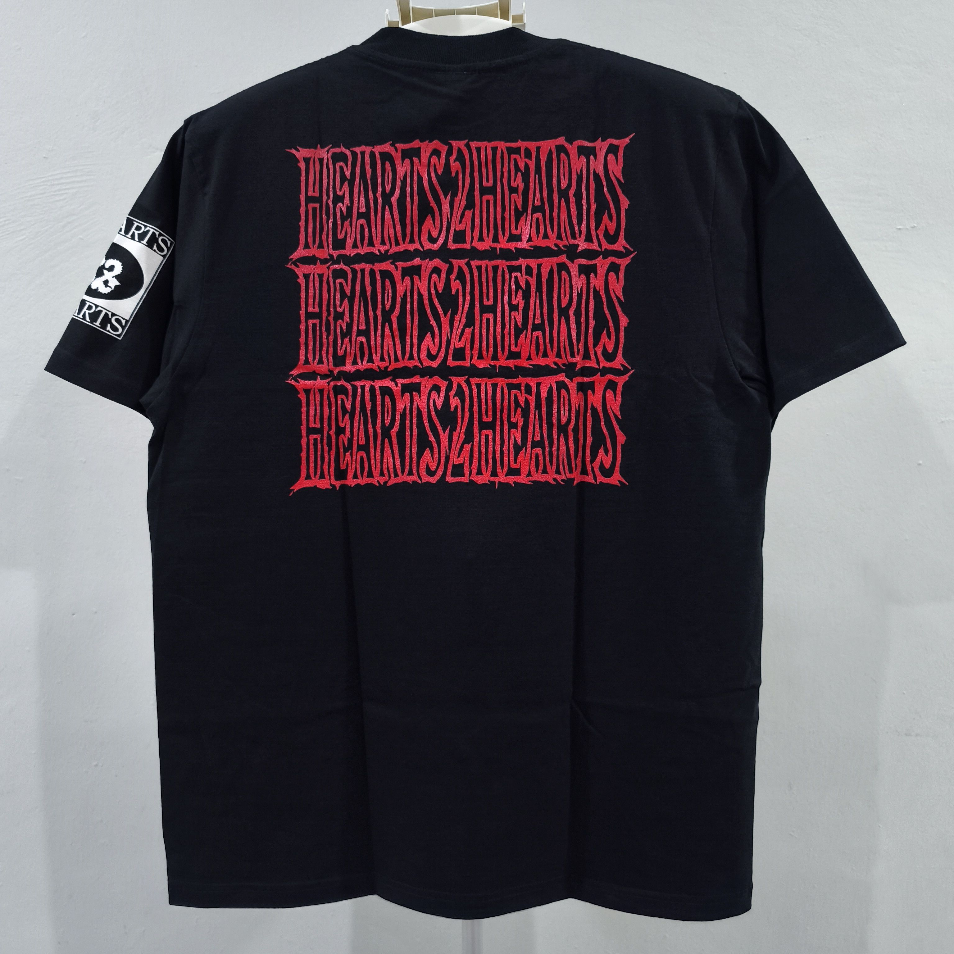 Rap Tees Hearts2Hearts Earth Crisis T-shirt Size US XL / EU 56 / 4 - 8 Thumbnail