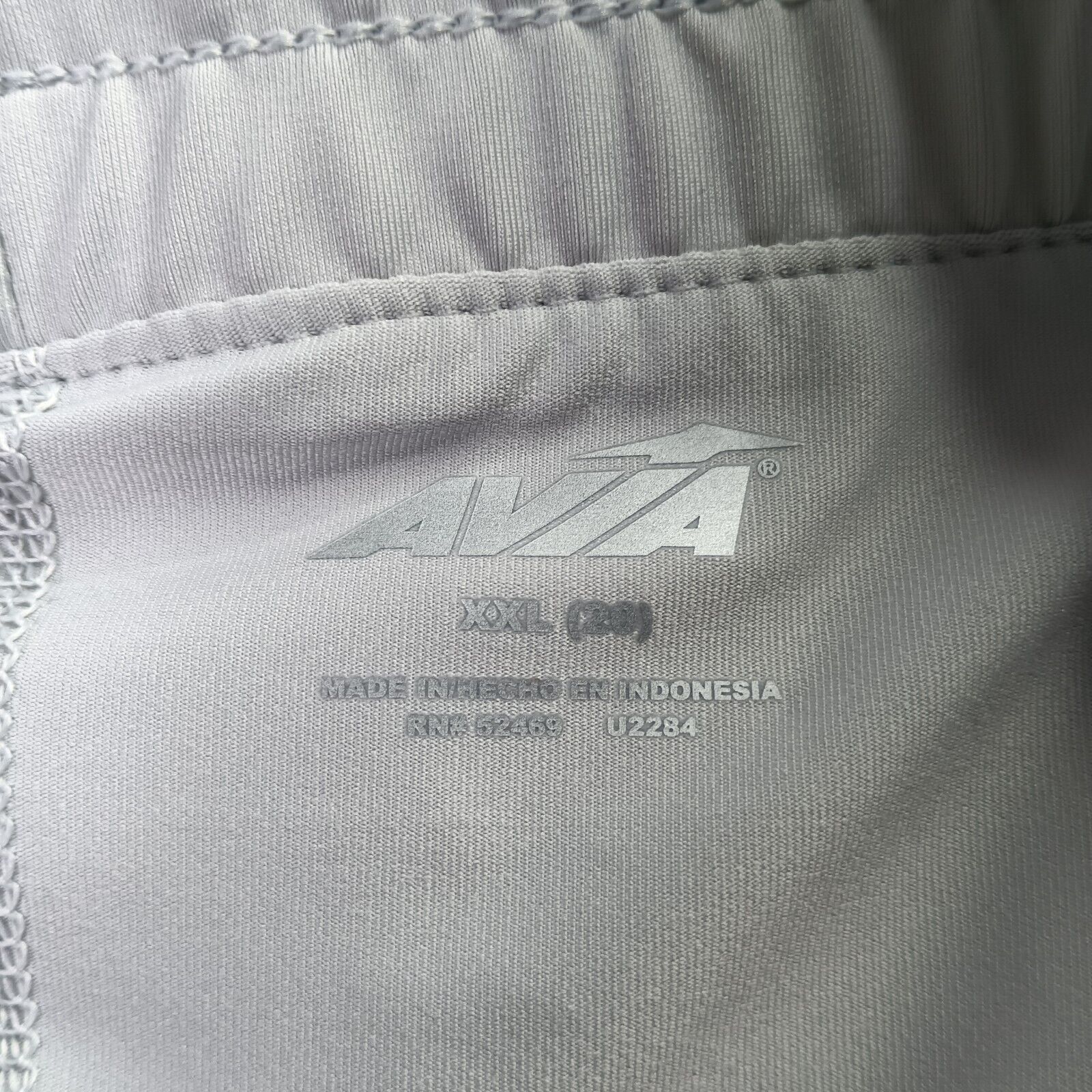 Avia Avia Running Shorts Liner Women's 2XL (20) Platinum Silver Size 42" / US 20 - 6 Thumbnail