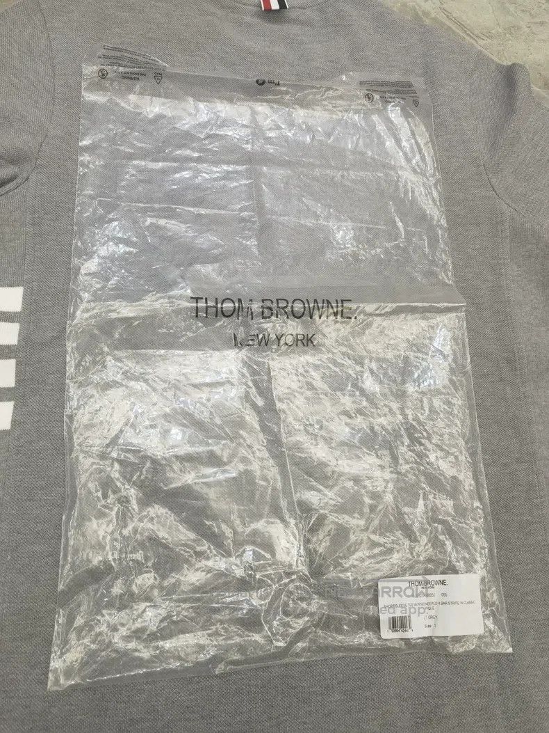 Thom Browne Thom Browne Gray short-sleeved Size US S / EU 44-46 / 1 - 5 Thumbnail