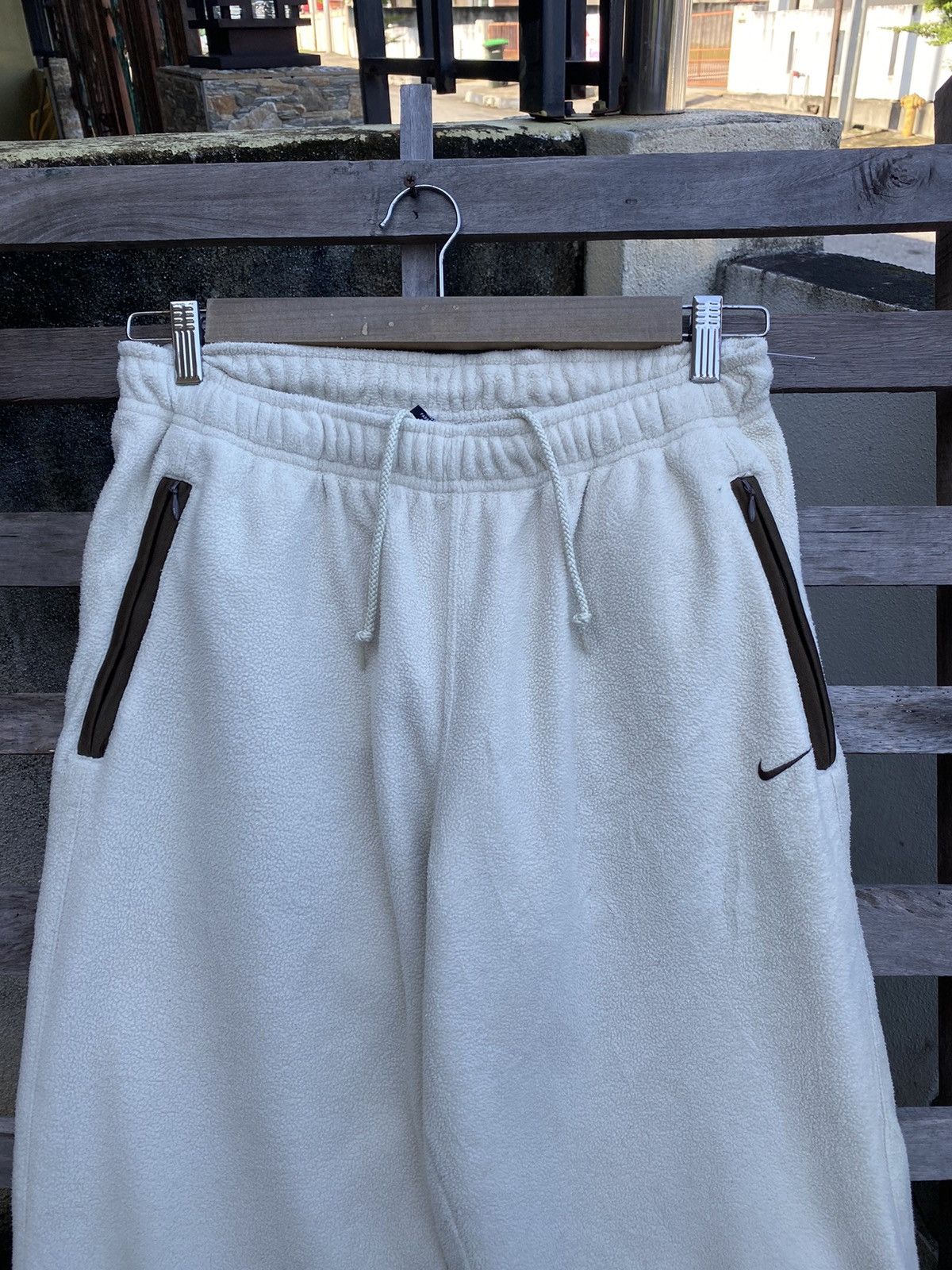 Vintage Size L ❗️Vintage 90s Nike Fleece Sweatpants - waist 30” - 36” Size US 30 / EU 46 - 2 Thumbnail