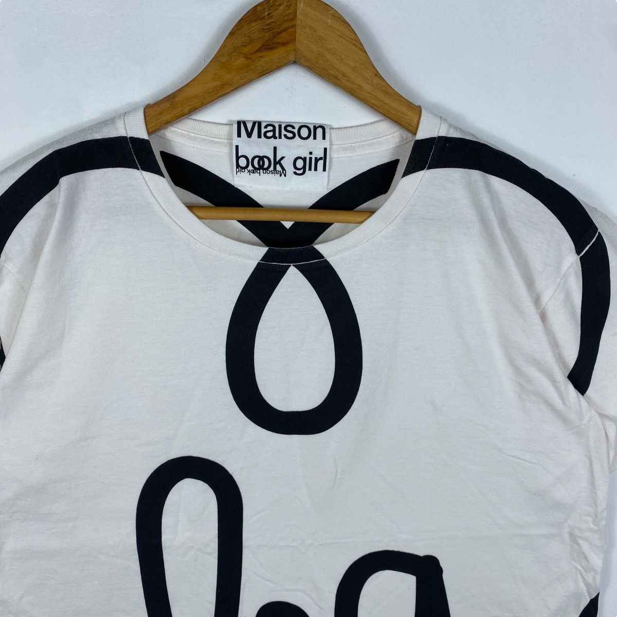 Band Tees Japanese Girl Idol Group MAISON BOOK GIRL Graphic Tee Shirt Size L / US 10 / IT 46 - 2 Thumbnail