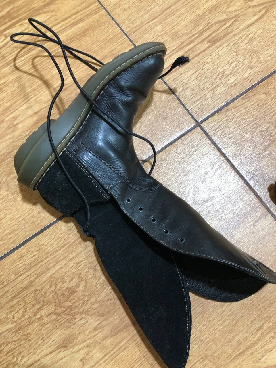 Dr. Martens Dr Martens Boots Size US 6 / IT 36 - 9 Thumbnail