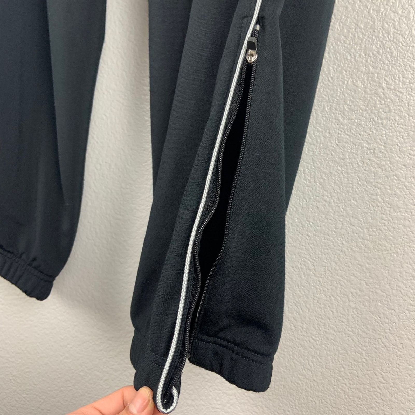 Jordan Brand Jordan Black Sweatpants Size US 30 / EU 46 - 4 Thumbnail
