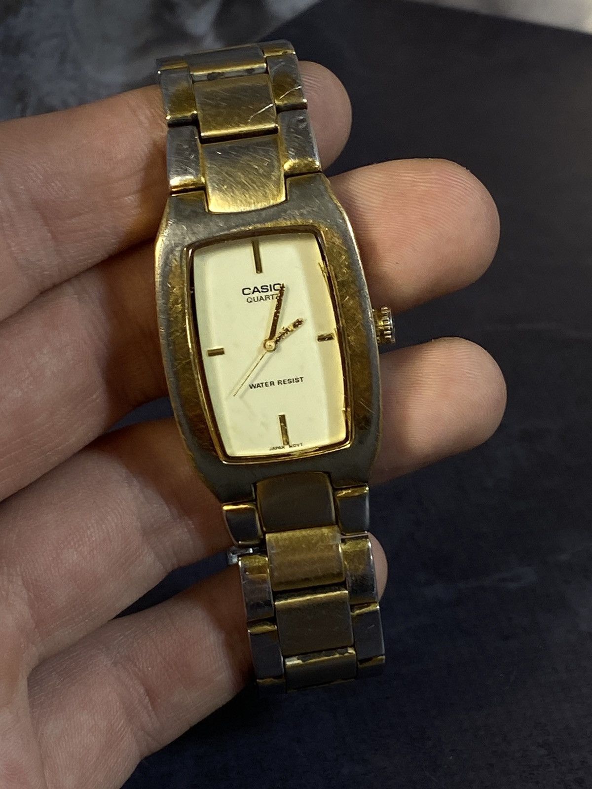 Casio Vintage Casio Quartz Watch Gold & Silver Tone Japanese Brand Size ONE SIZE - 8 Thumbnail