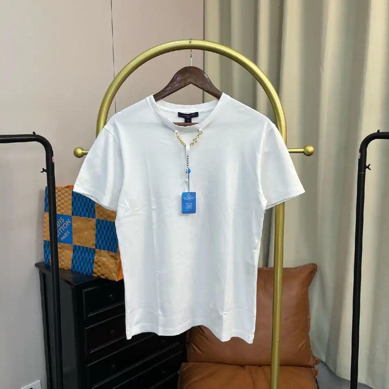 Louis Vuitton Louis Vuitton White Cotton Women's T-Shirt 0089 Size XS / US 0-2 / IT 36-38 - 1 Thumbnail