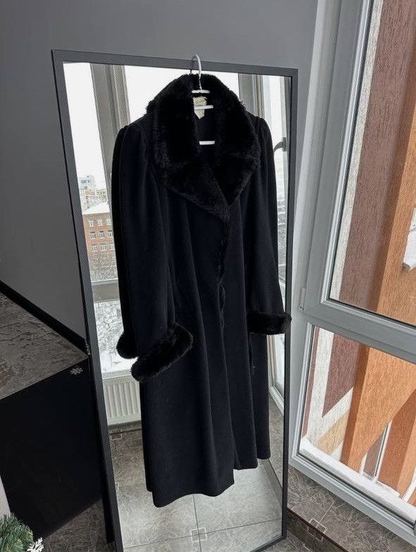 Sonia Rykiel Vintage Sonia Rykiel Black Coat Faux Fur Collar Long Elegant Size M / US 6-8 / IT 42-44 - 1 Thumbnail