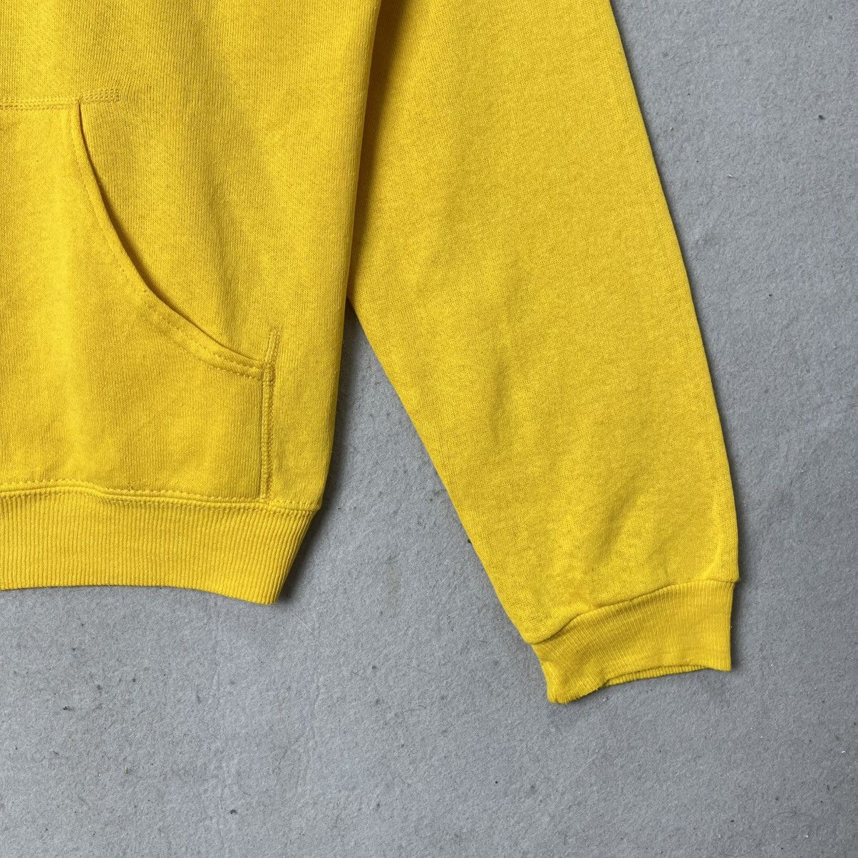 Vintage Vintage Briggs Softball Pozz 12 Hoodie Sweatshirt Size US M / EU 48-50 / 2 - 4 Thumbnail