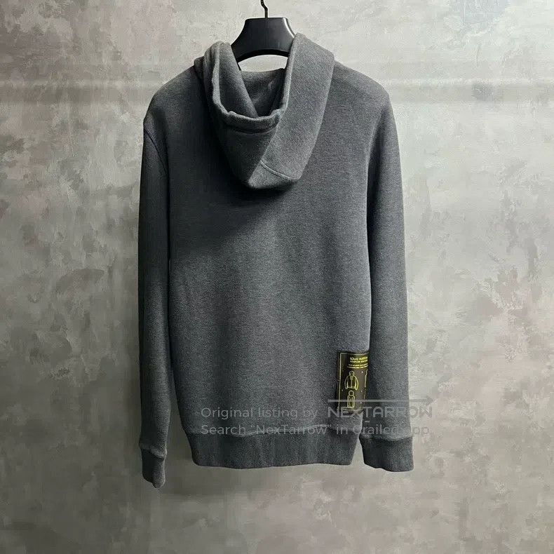 Louis Vuitton Louis Vuitton Grey solid graphic zip hooded drawstring swe Size US L / EU 52-54 / 3 - 5 Thumbnail