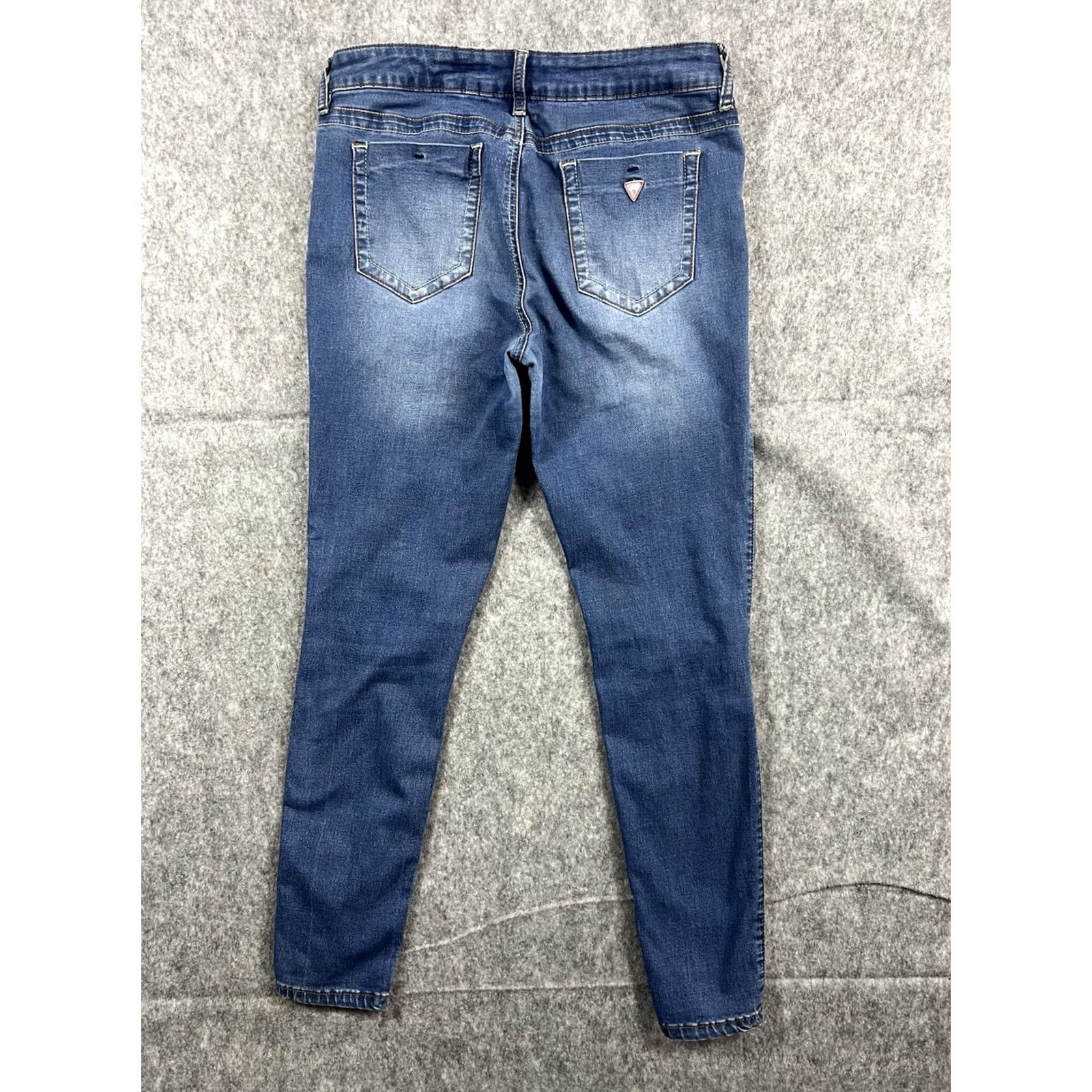 Guess VINTAGE Guess Jeans Womens Low Rise Power Skinny Cindy Fit Distressed Denim Size 30 Blue 90s City Grunge Retro Rock Y2K 5-Pocket Denim Jeans Womens Size 30" / US 8 / IT 44 - 4 Thumbnail
