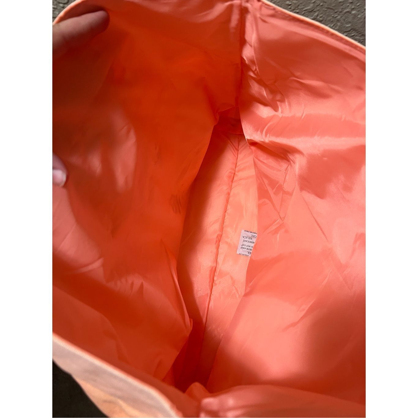 Victoria's Secret Victoria’s Secret Orange Ombré Tote Bag Preowned-Stains-Mark Size ONE SIZE - 12 Thumbnail