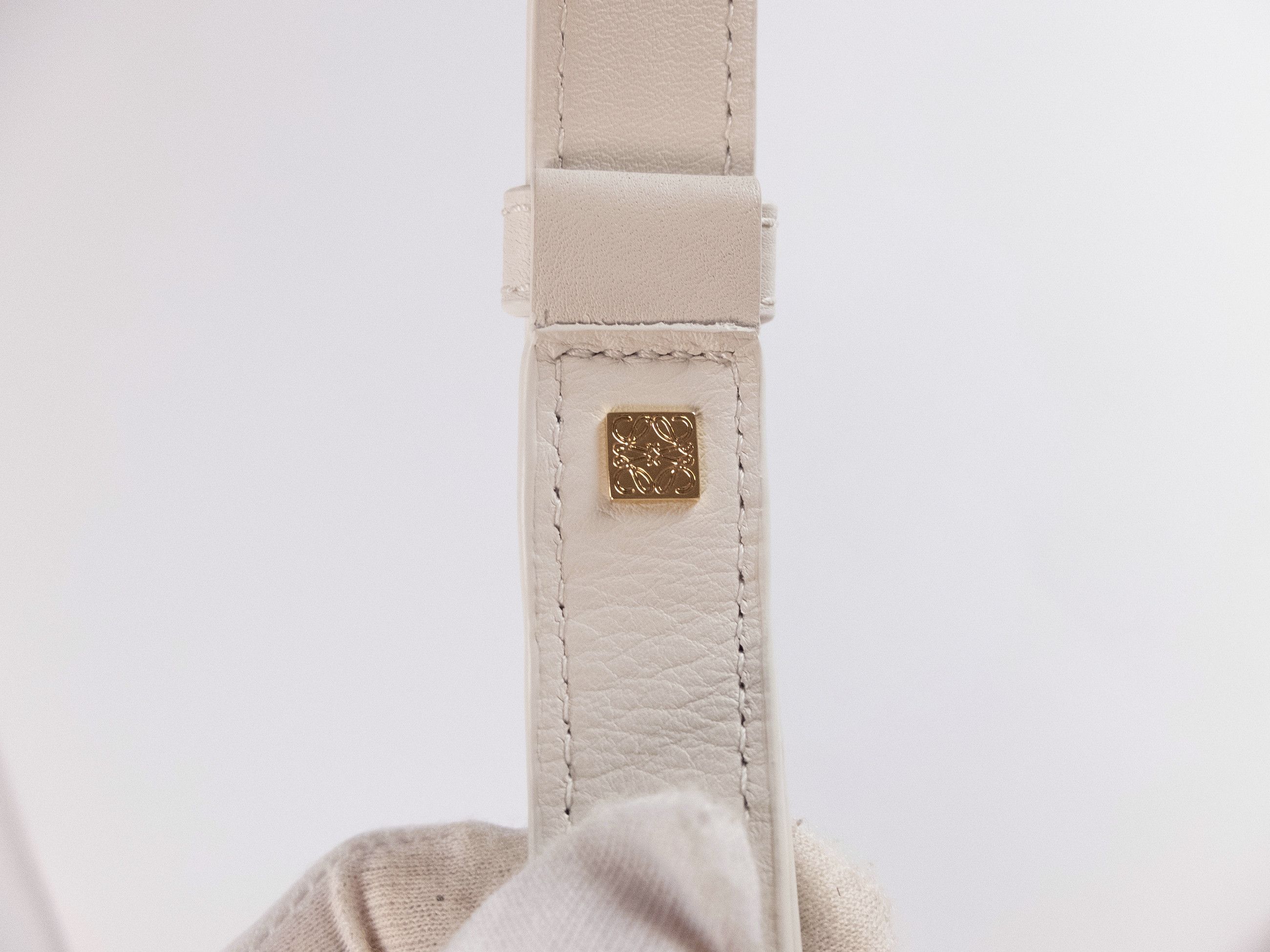 Loewe LOEWE Puzzle Edge bicolor beige & white leather bag Size ONE SIZE - 15 Thumbnail