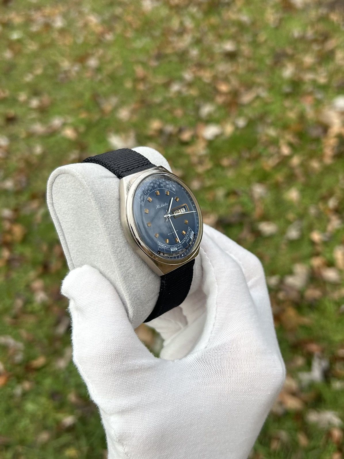 Vintage Vintage Watch Raketa College Calendar Mechanical 1980s Size ONE SIZE - 6 Thumbnail