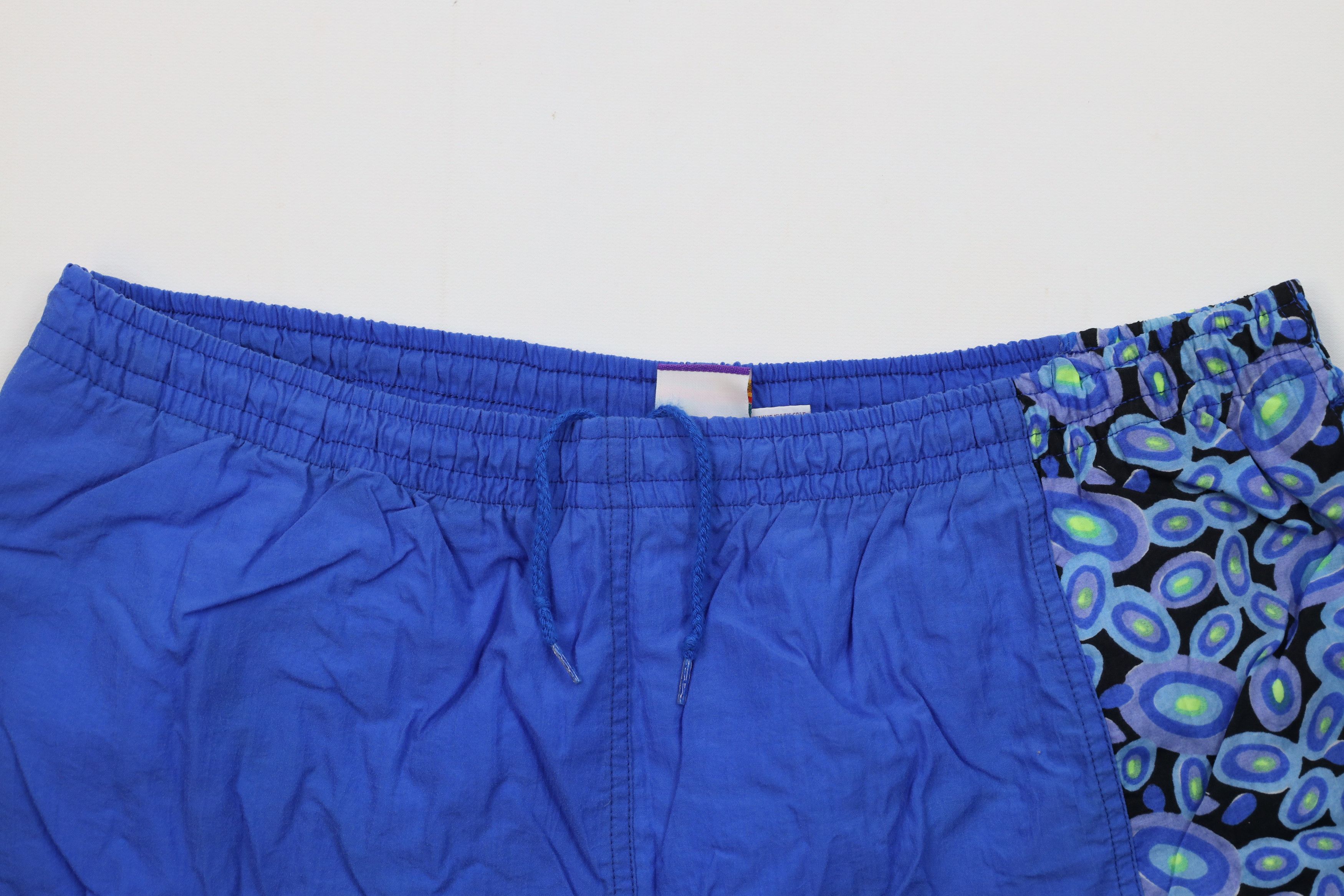 Vintage Vintage 90s Streetwear Lined Above Knee Surf Shorts Trunks Size US 36 / EU 52 - 2 Thumbnail