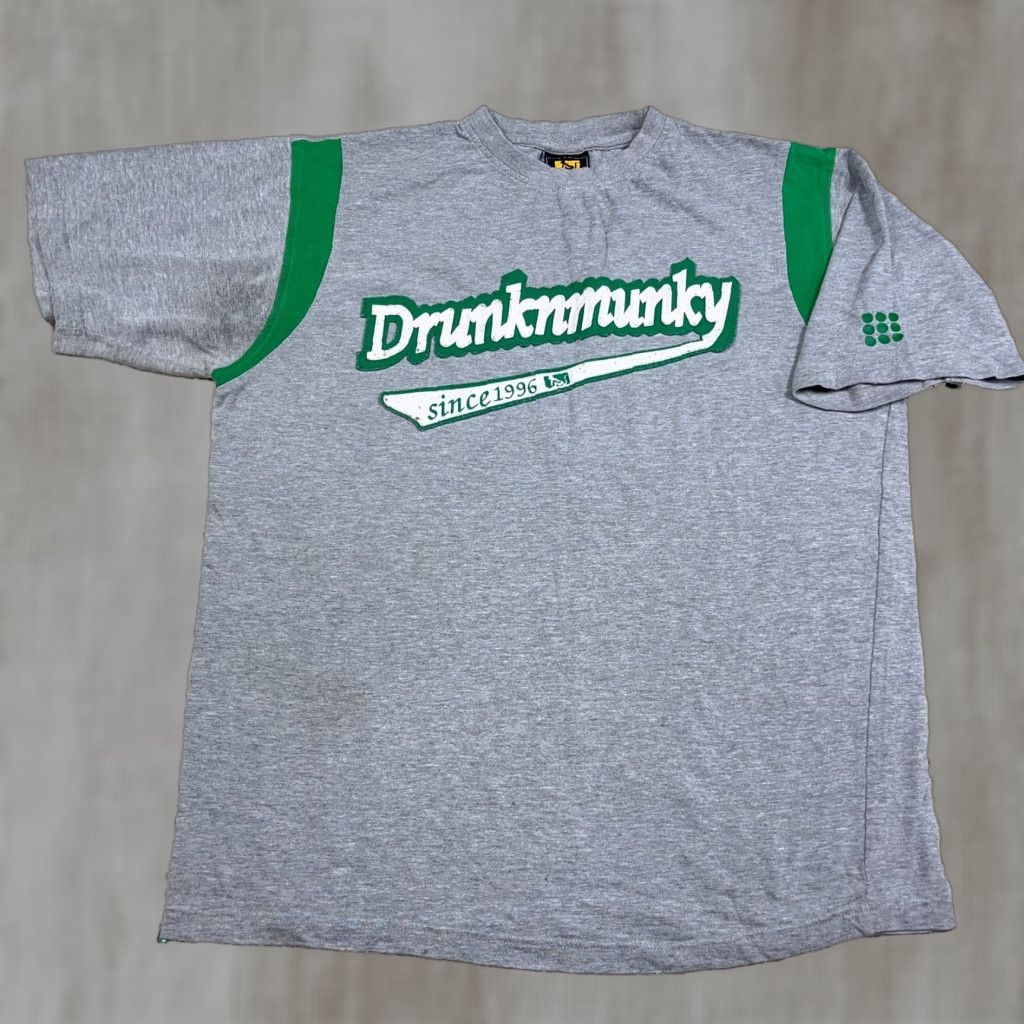 Vintage VINTAGE Drunknmunky Shirt Men L Gray Green Script Spellout STAINS* Crew Neck Short Sleeve T-Shirt Size US L / EU 52-54 / 3 - 1 Thumbnail