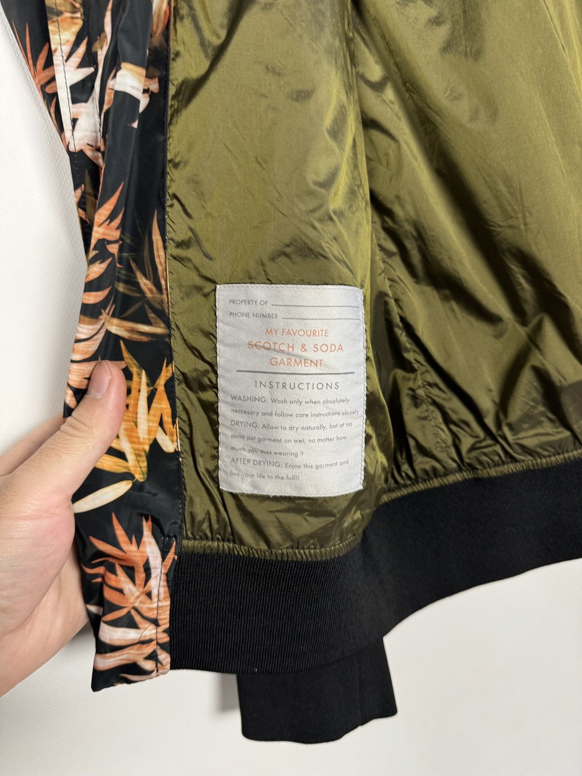 Scotch & Soda Scotch & Soda Lightweight Hooded Jacket Leaf Print Size M Size US M / EU 48-50 / 2 - 10 Thumbnail
