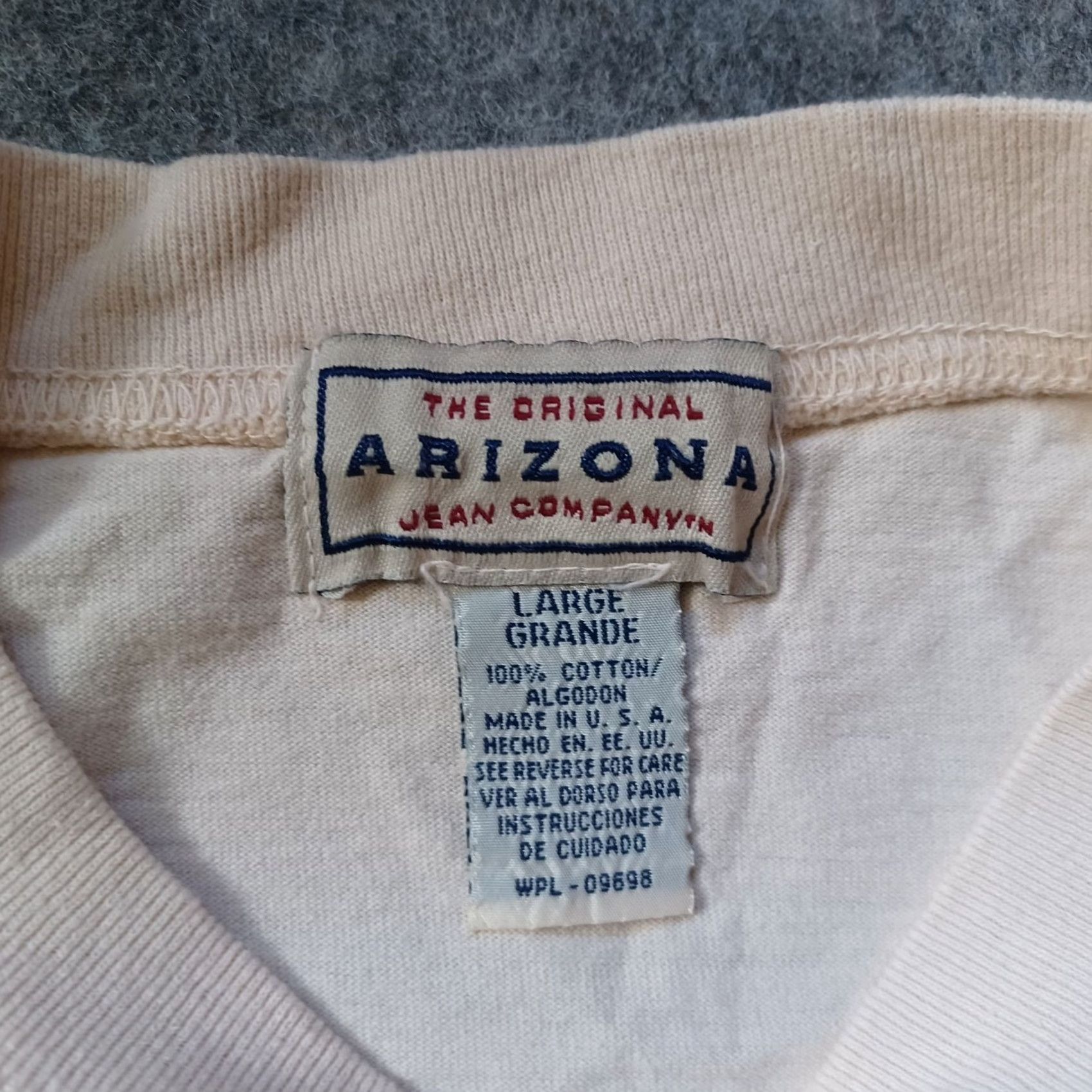 Vintage VINTAGE AriZona Jeans Co T Shirt L Beige 100% Cotton Retro Deadstock USA Graphic Print Crew Neck Short Sleeve Men 90s Streetwear Size US L / EU 52-54 / 3 - 2 Thumbnail