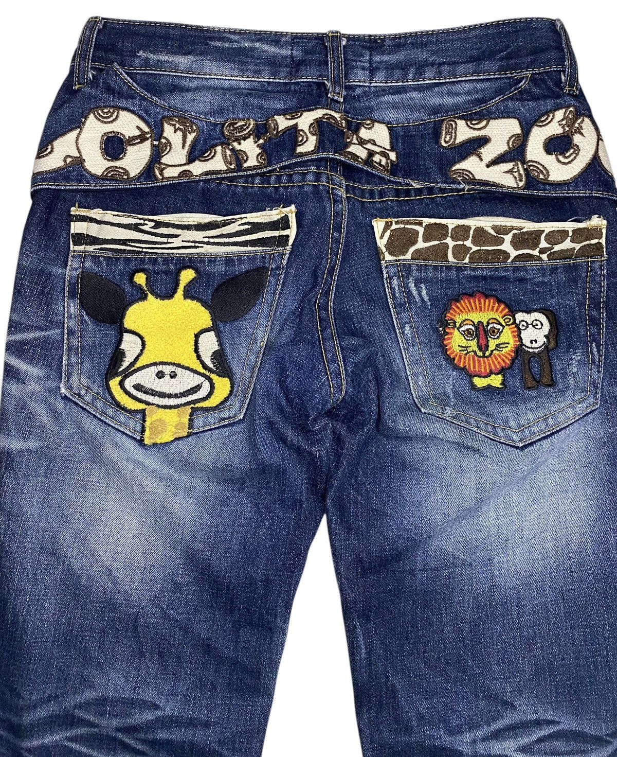 Japanese Brand Distressed Yoshitomo Nara x Lolita Jeans Size US 29 - 2 Thumbnail