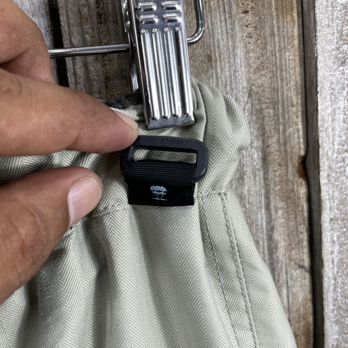 Nike × Nike ACG Vintage Nike ACG Pants Snow Ski Rain Small Relaxed Fit Size 30" / US 8 / IT 44 - 11 Thumbnail