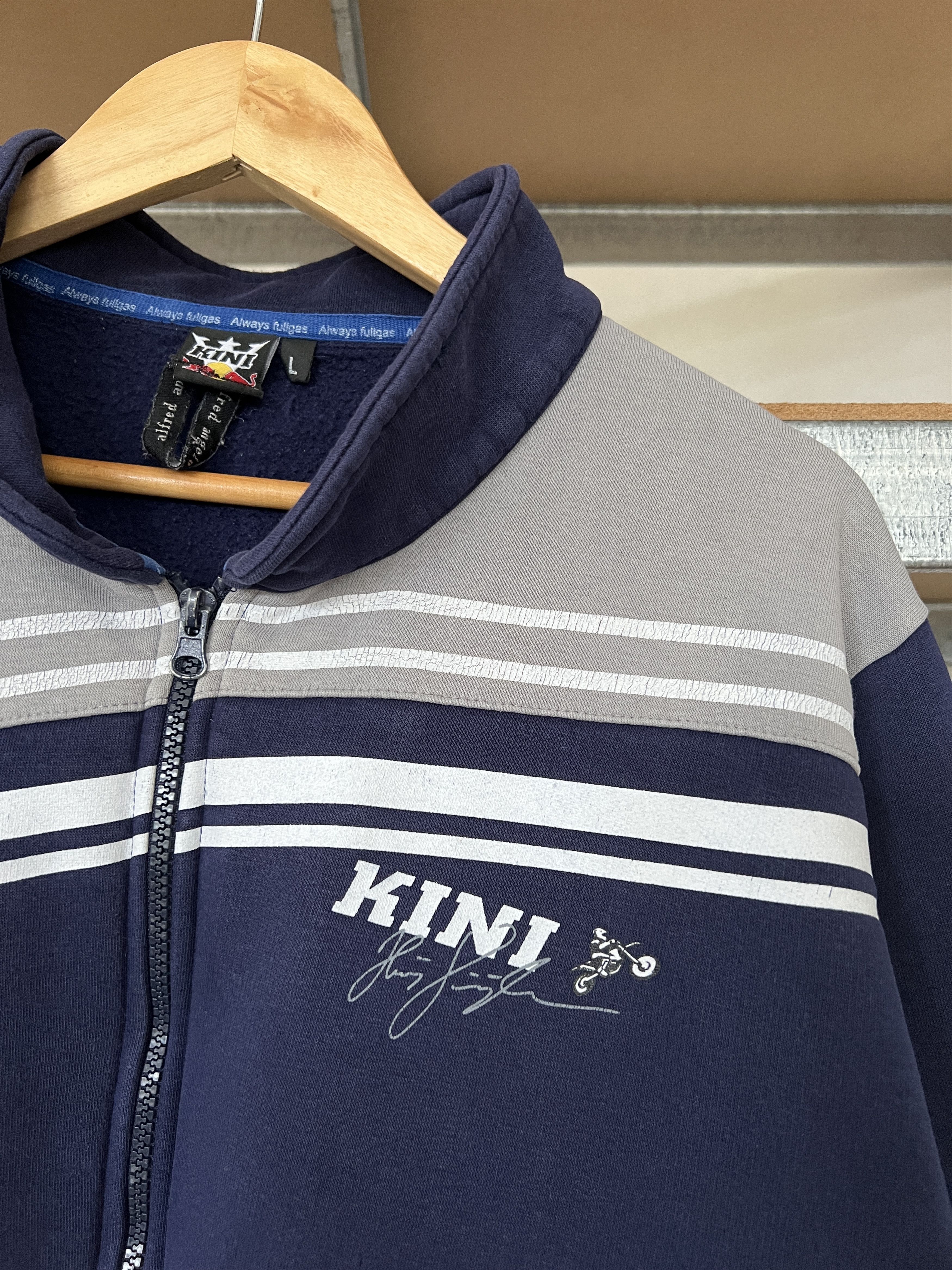 Red Bull Kini Red Bull Motocross Vintage Y2K Racing jacket Size US L / EU 52-54 / 3 - 7 Thumbnail