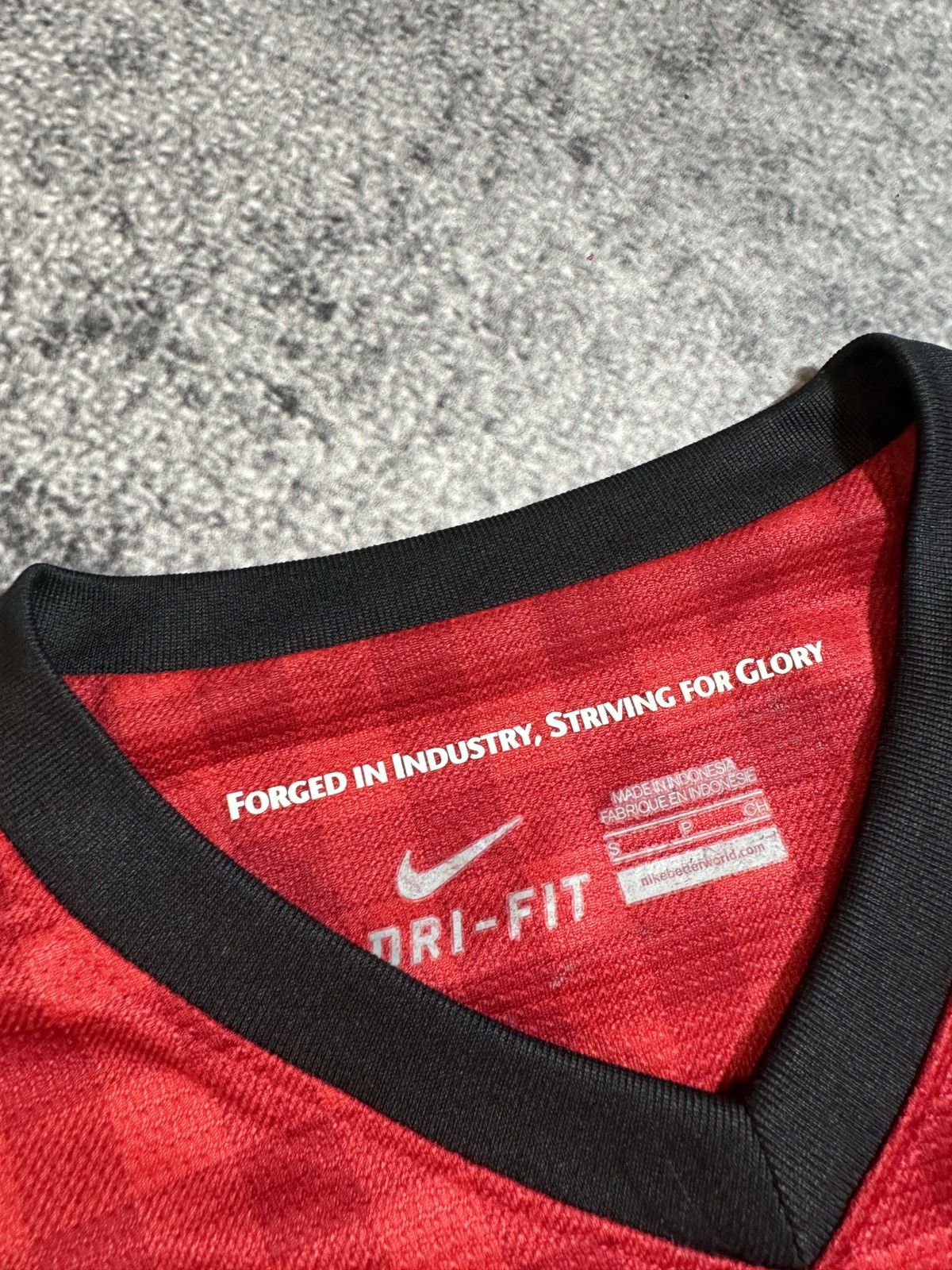Nike Nike soccer jersey Manchester United Blokecore style rare S Size US S / EU 44-46 / 1 - 5 Thumbnail